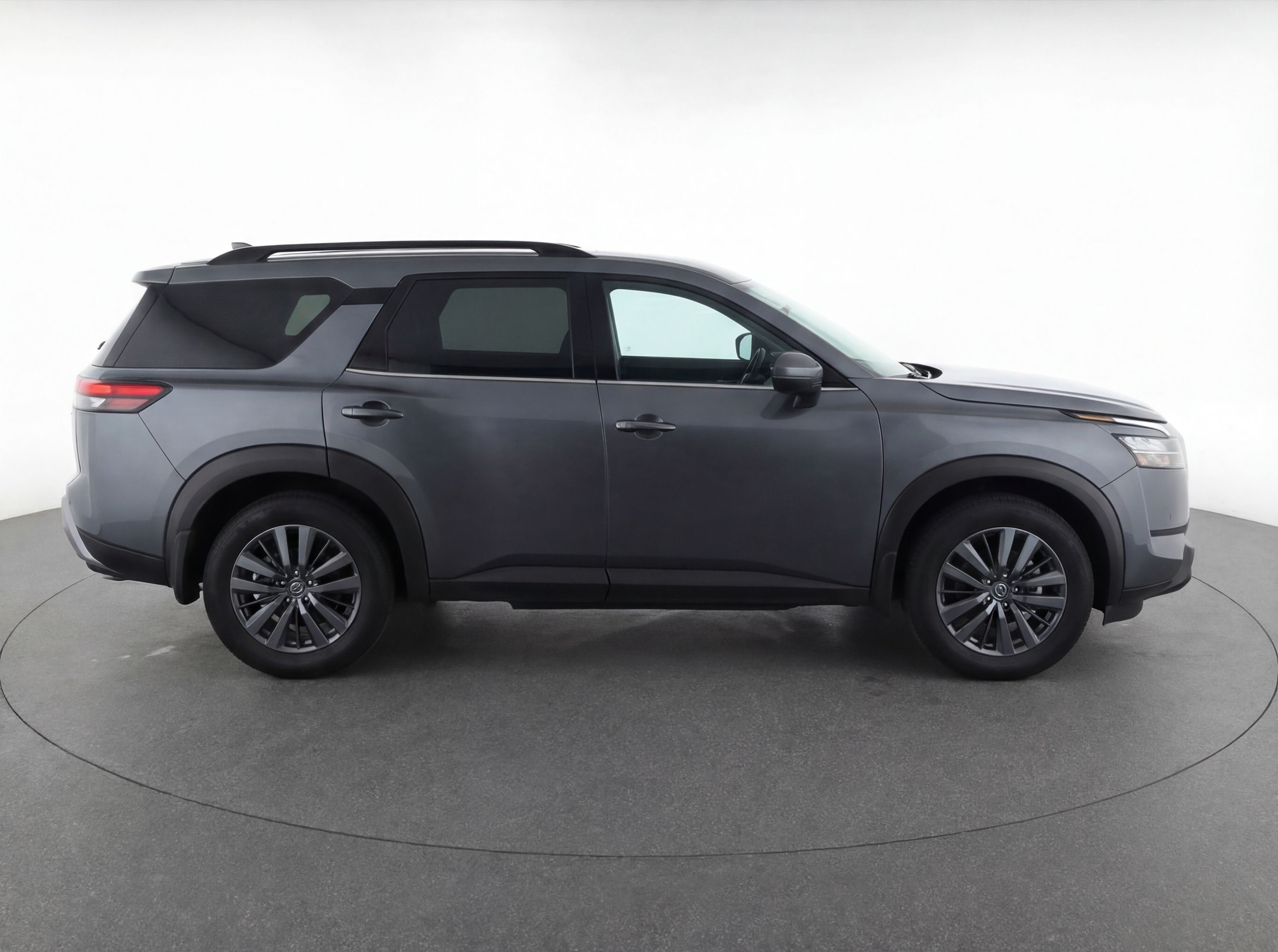 Thumbnail: 2024 Nissan Pathfinder - 8