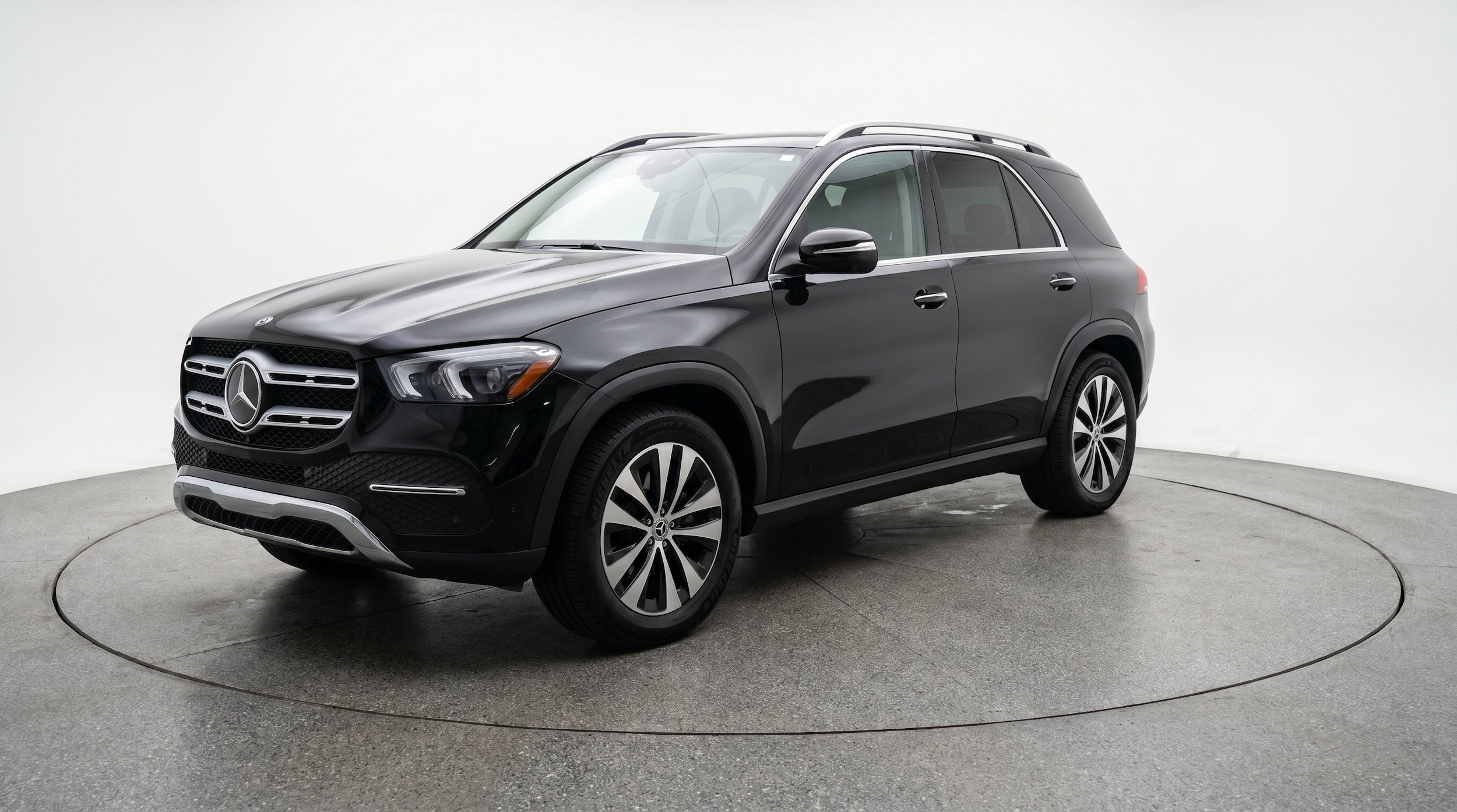 Thumbnail: 2026 Mercedes-Benz GLE - 3