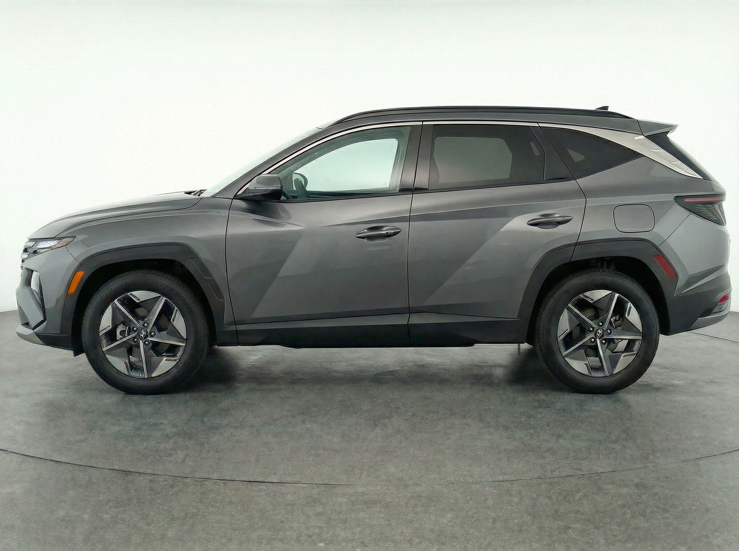 Thumbnail: 2025 Hyundai Tucson - 4