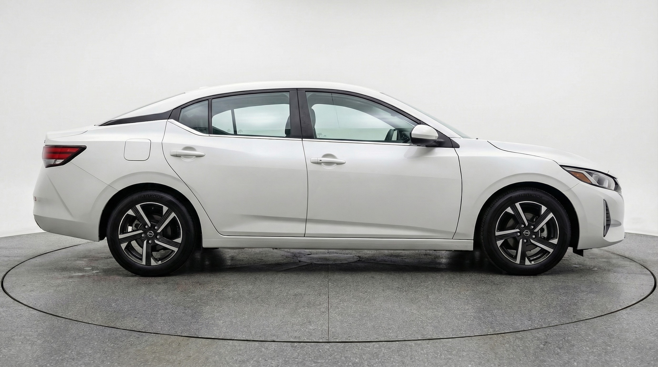 Thumbnail: 2025 Nissan Sentra - 8
