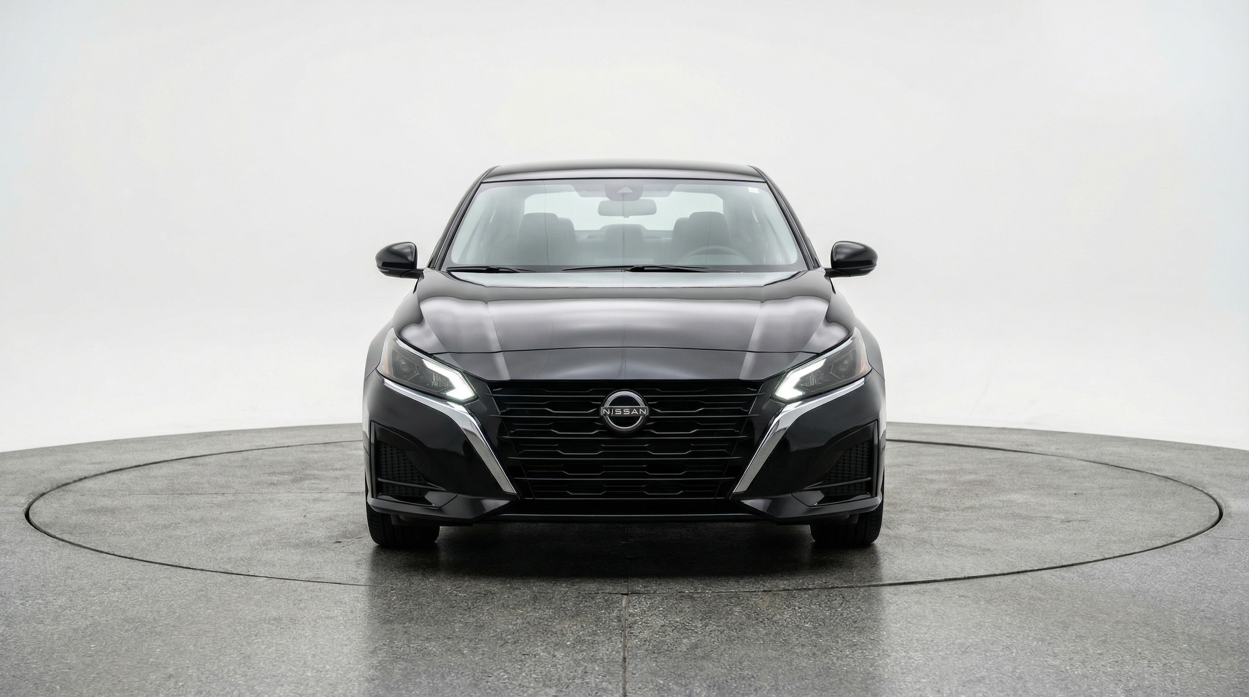 Thumbnail: 2025 Nissan Altima - 2