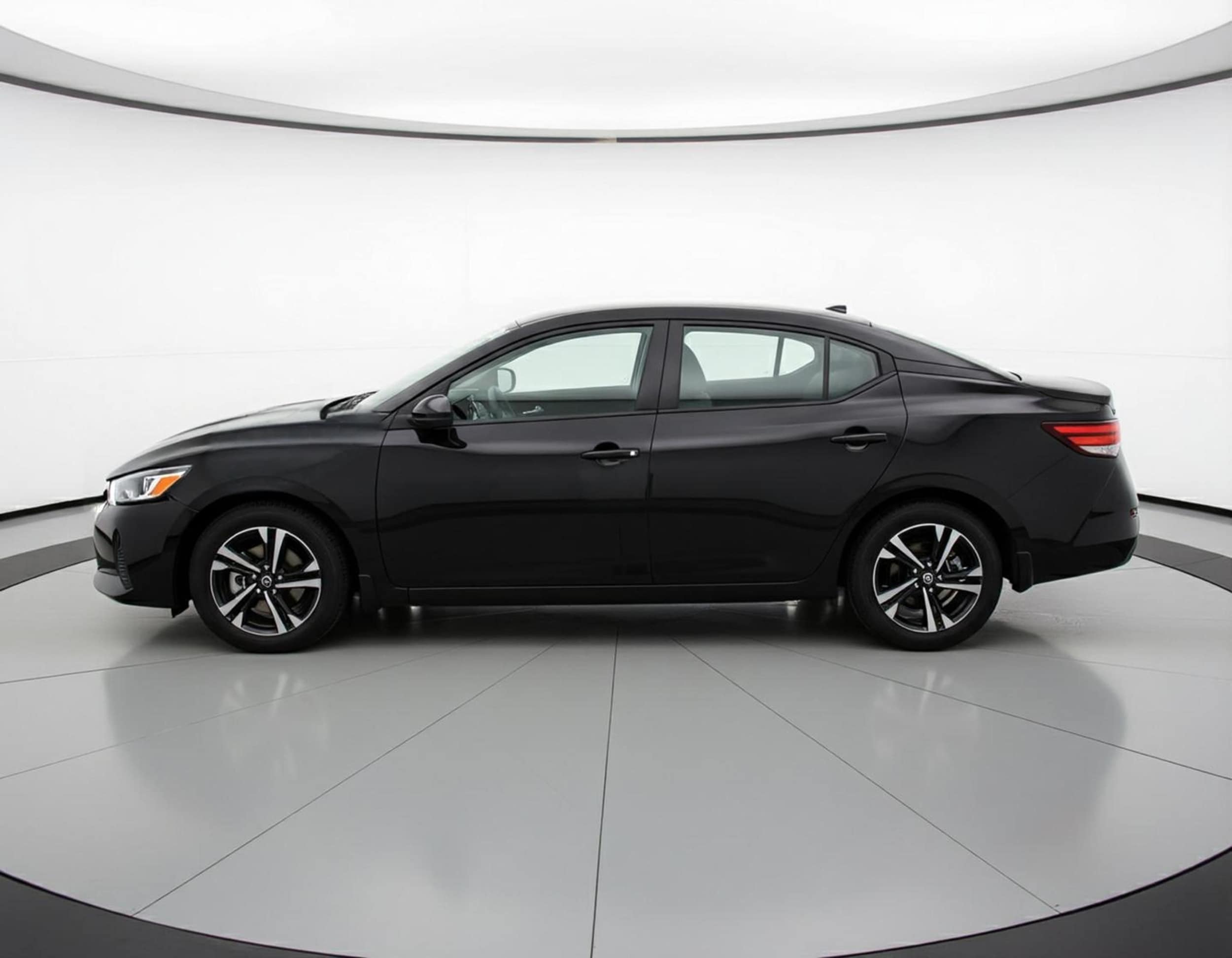 Thumbnail: 2025 Nissan Sentra - 4