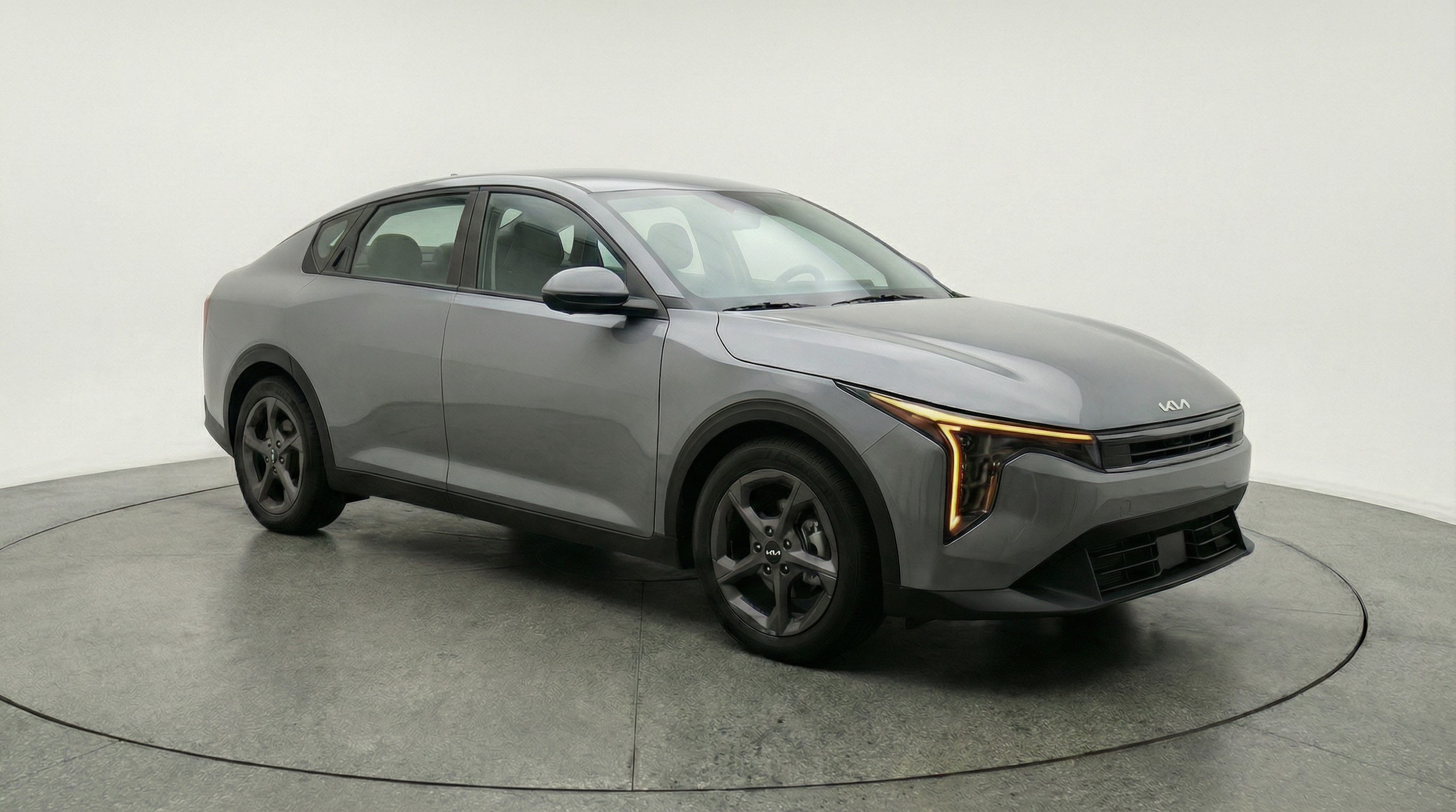 Thumbnail: 2025 Kia K4 - 1