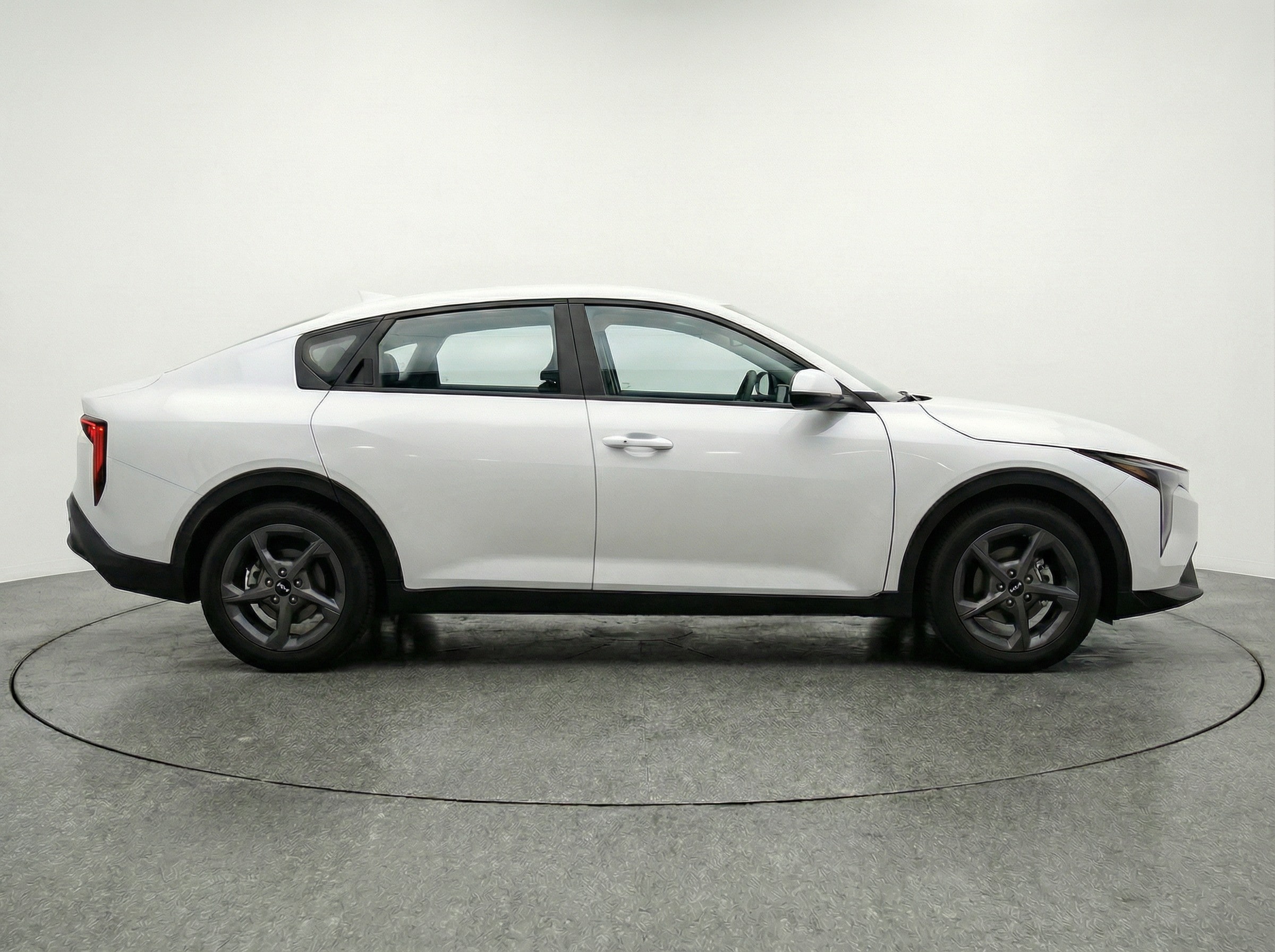 Thumbnail: 2025 Kia K4 - 4