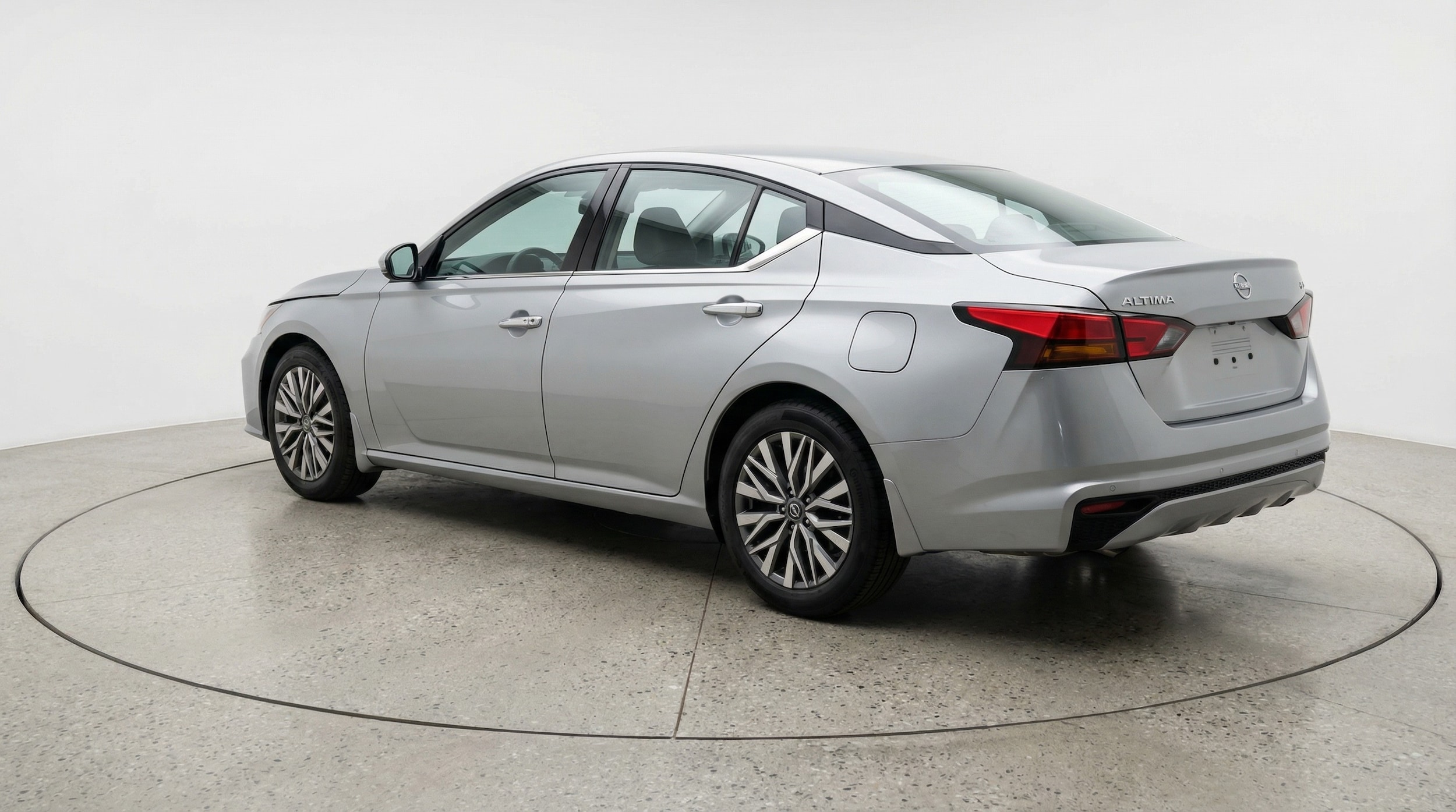 Thumbnail: 2025 Nissan Altima - 5