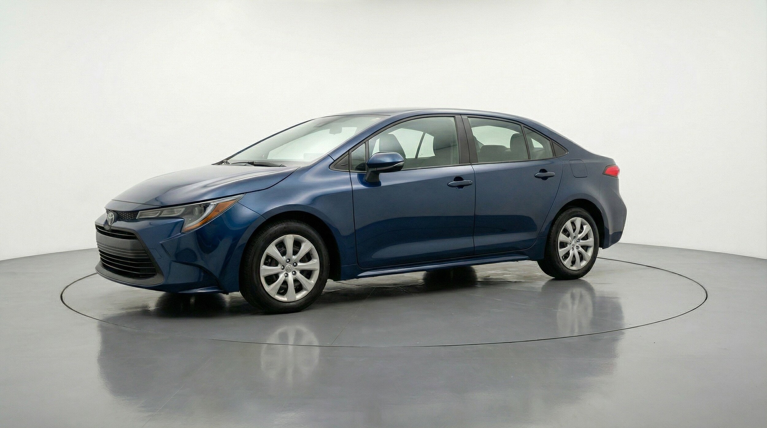 Thumbnail: 2025 Toyota Corolla - 3