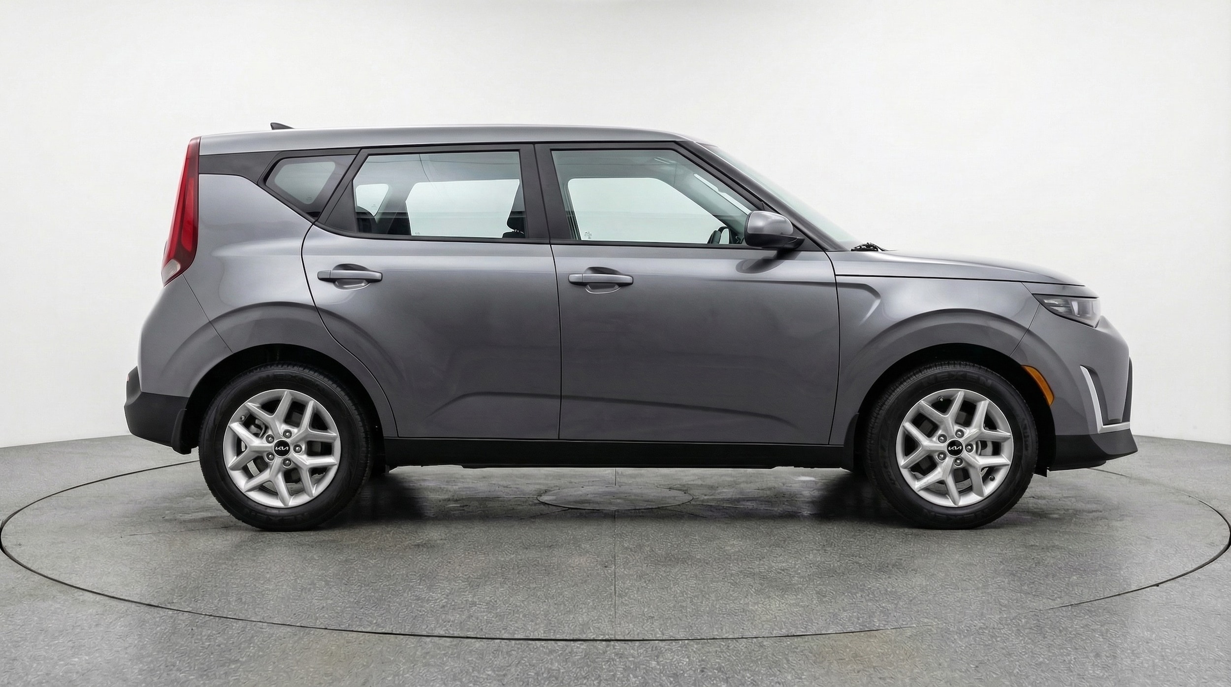 Thumbnail: 2025 Kia Soul - 8