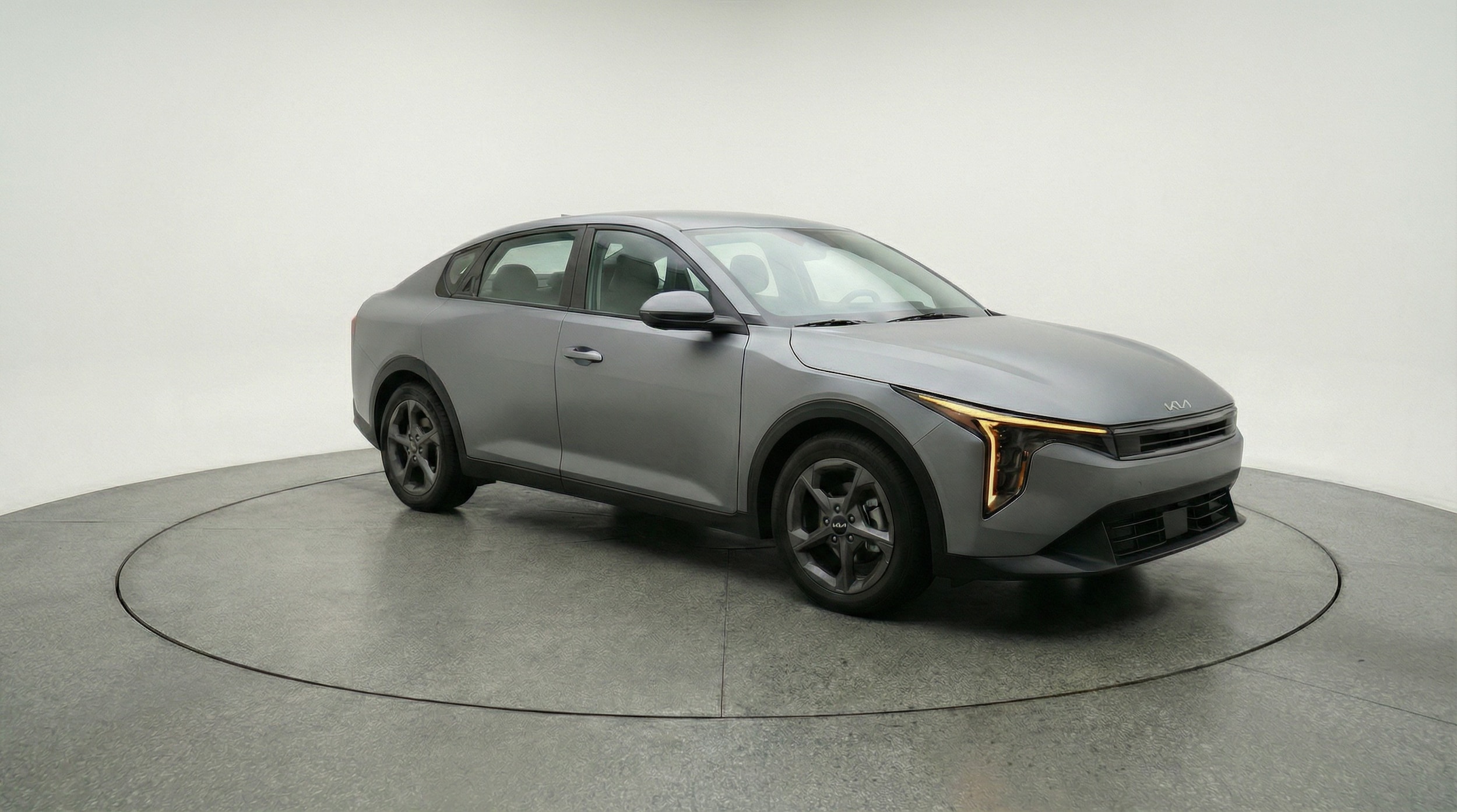 Thumbnail: 2025 Kia K4 - 1