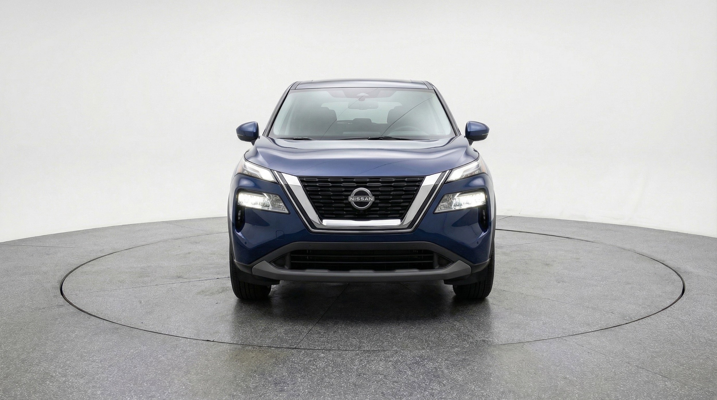 Thumbnail: 2025 Nissan Rogue - 2