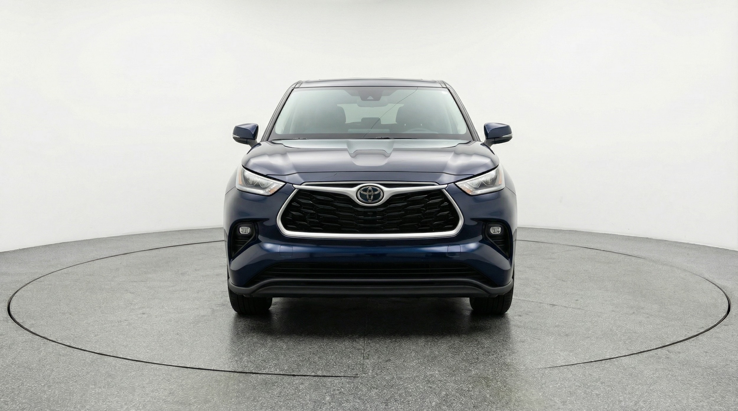 Thumbnail: 2025 Toyota Highlander - 2