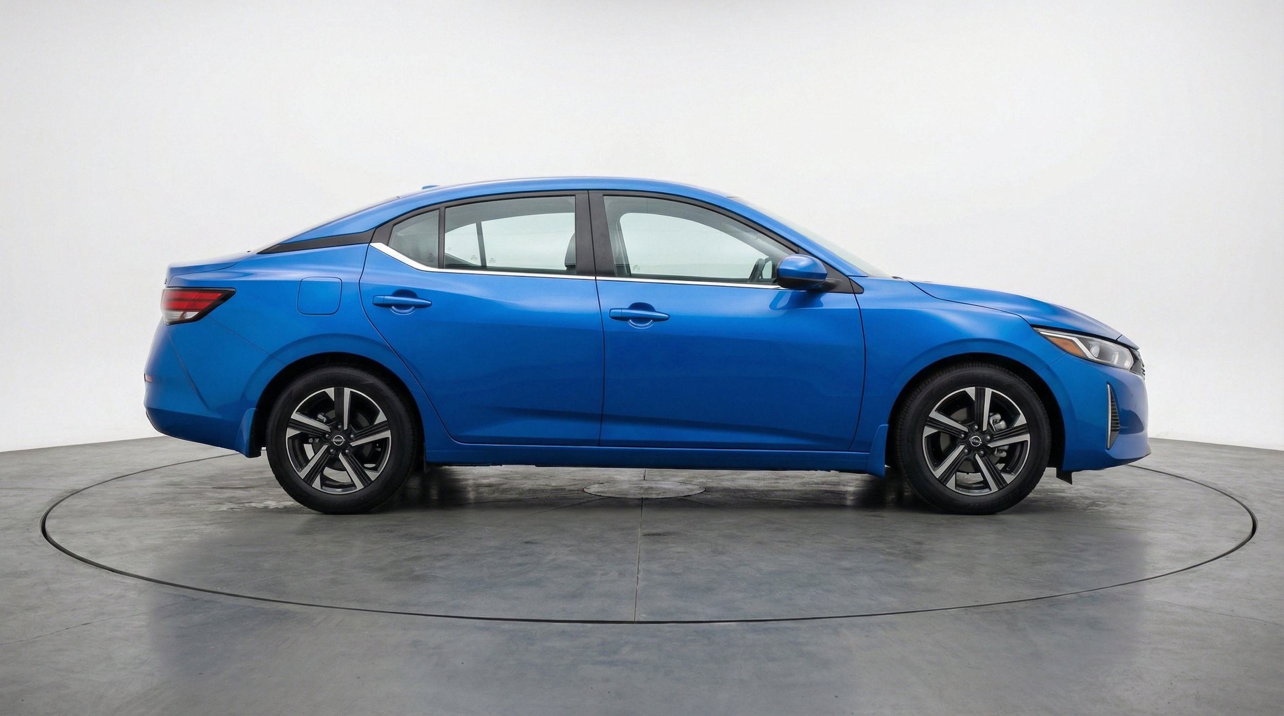 Thumbnail: 2025 Nissan Sentra - 11