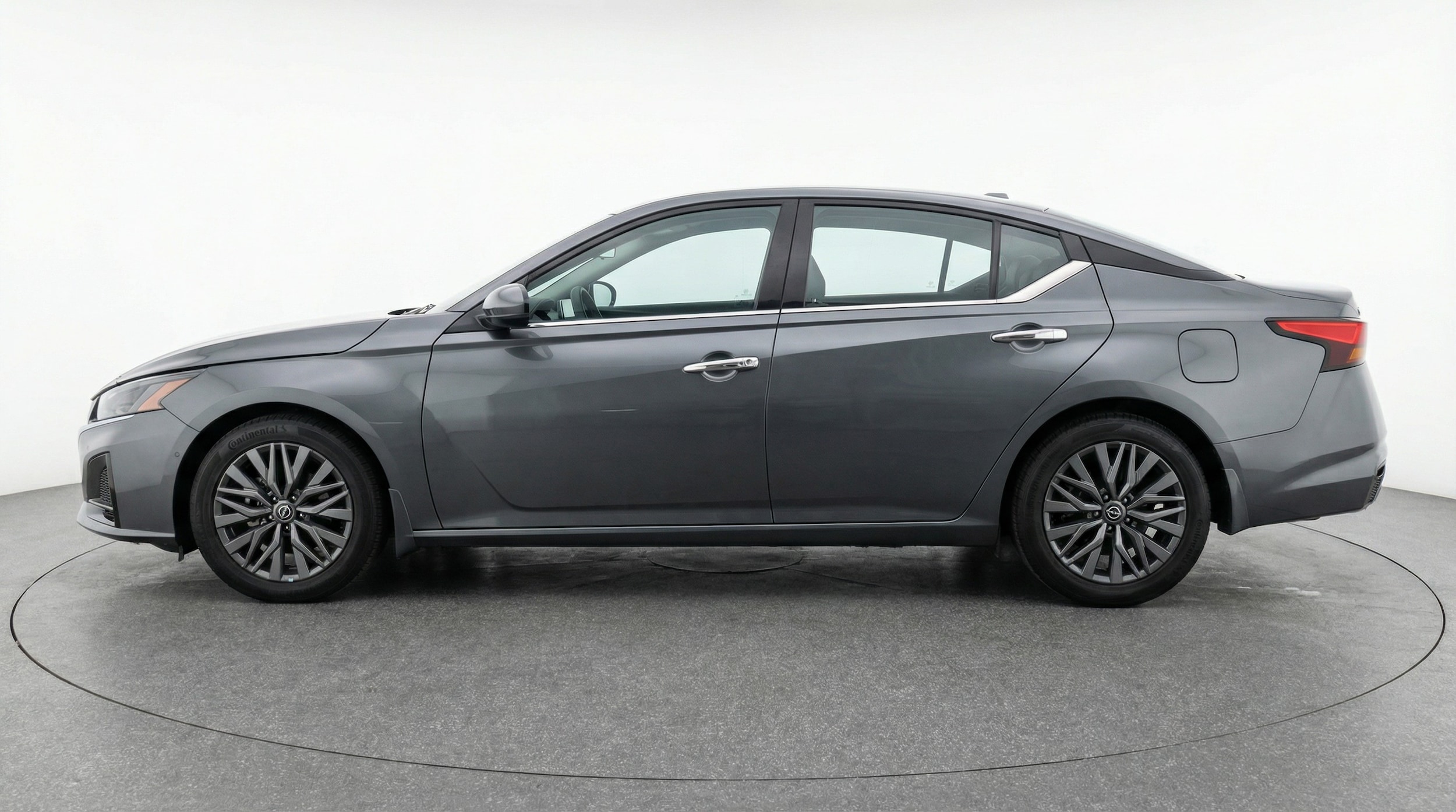 Thumbnail: 2025 Nissan Altima - 4