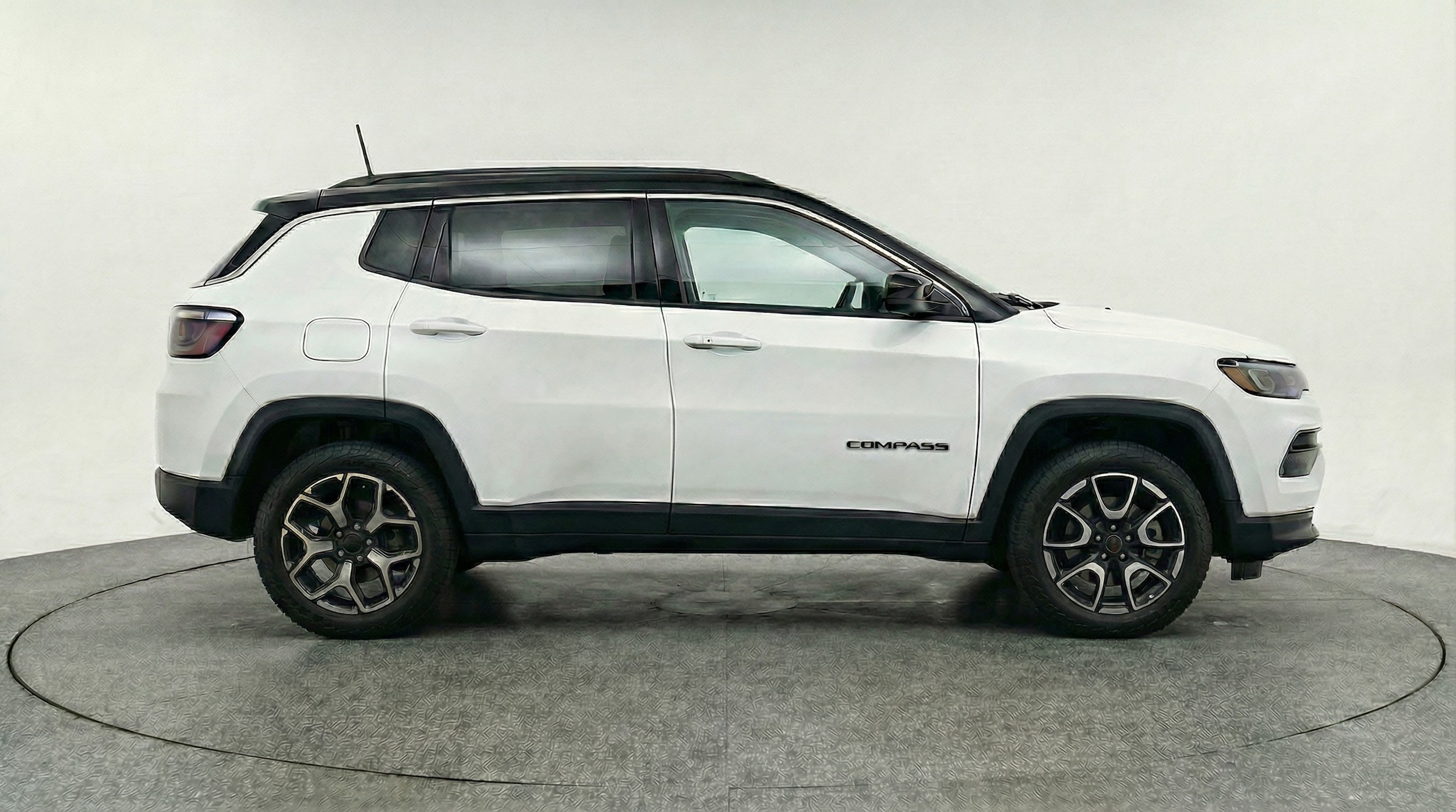 Thumbnail: 2025 Jeep Compass - 8
