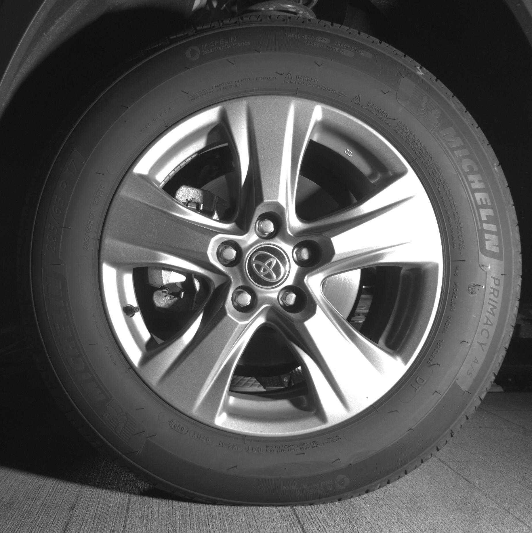 Thumbnail: 2025 Toyota RAV4 - 9