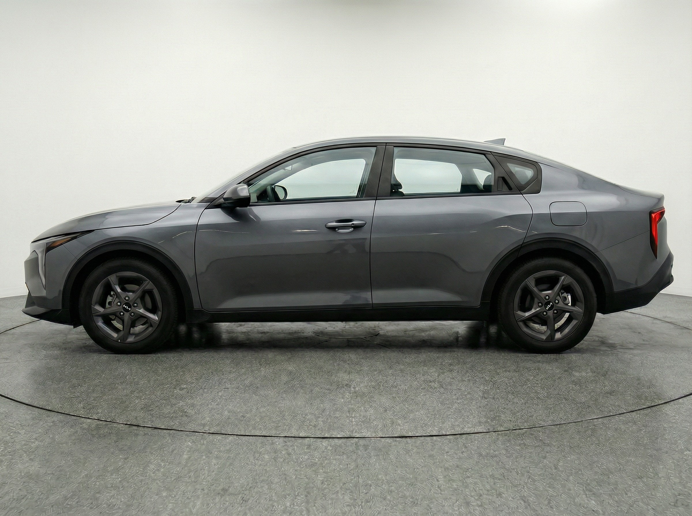 Thumbnail: 2025 Kia K4 - 4