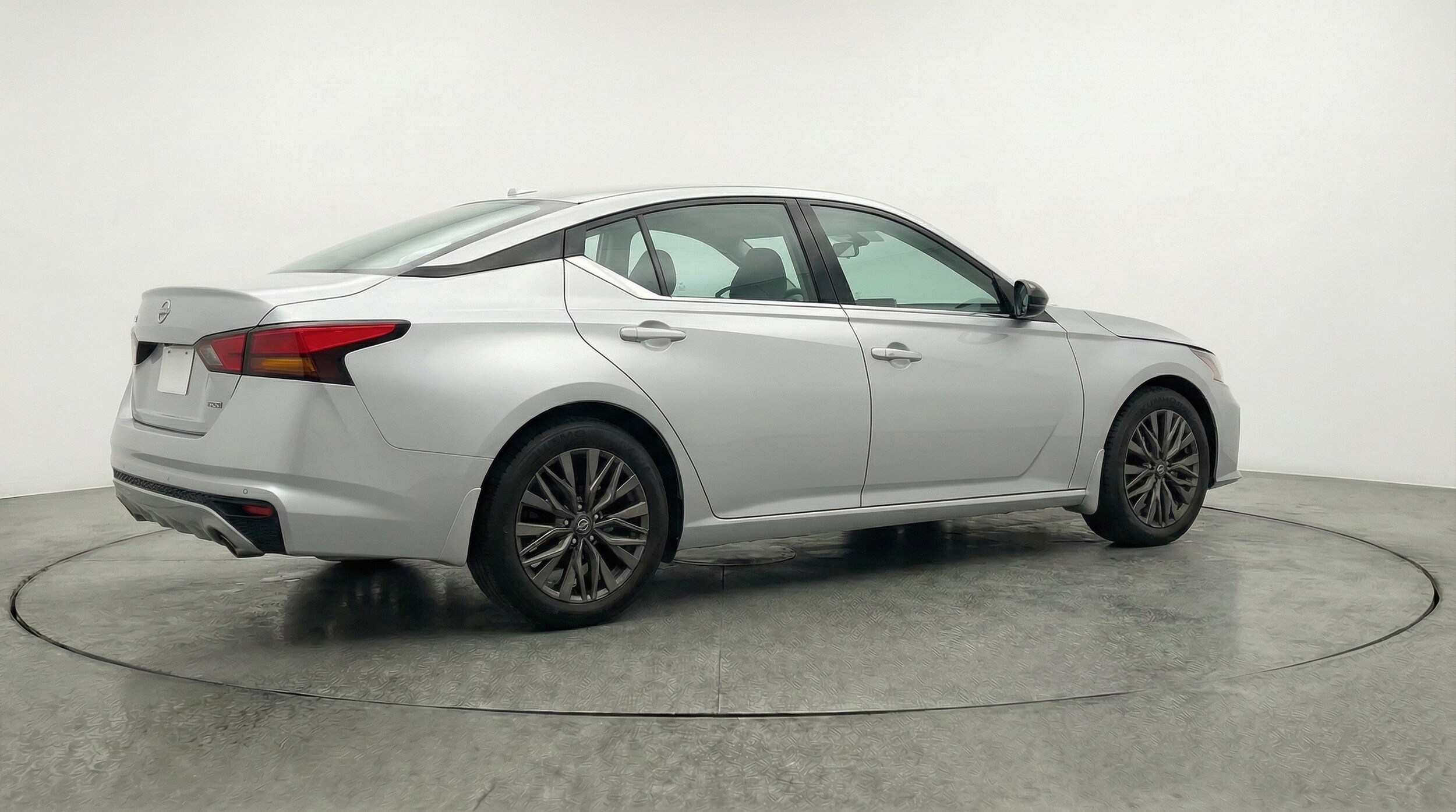 Thumbnail: 2026 Nissan Altima - 9