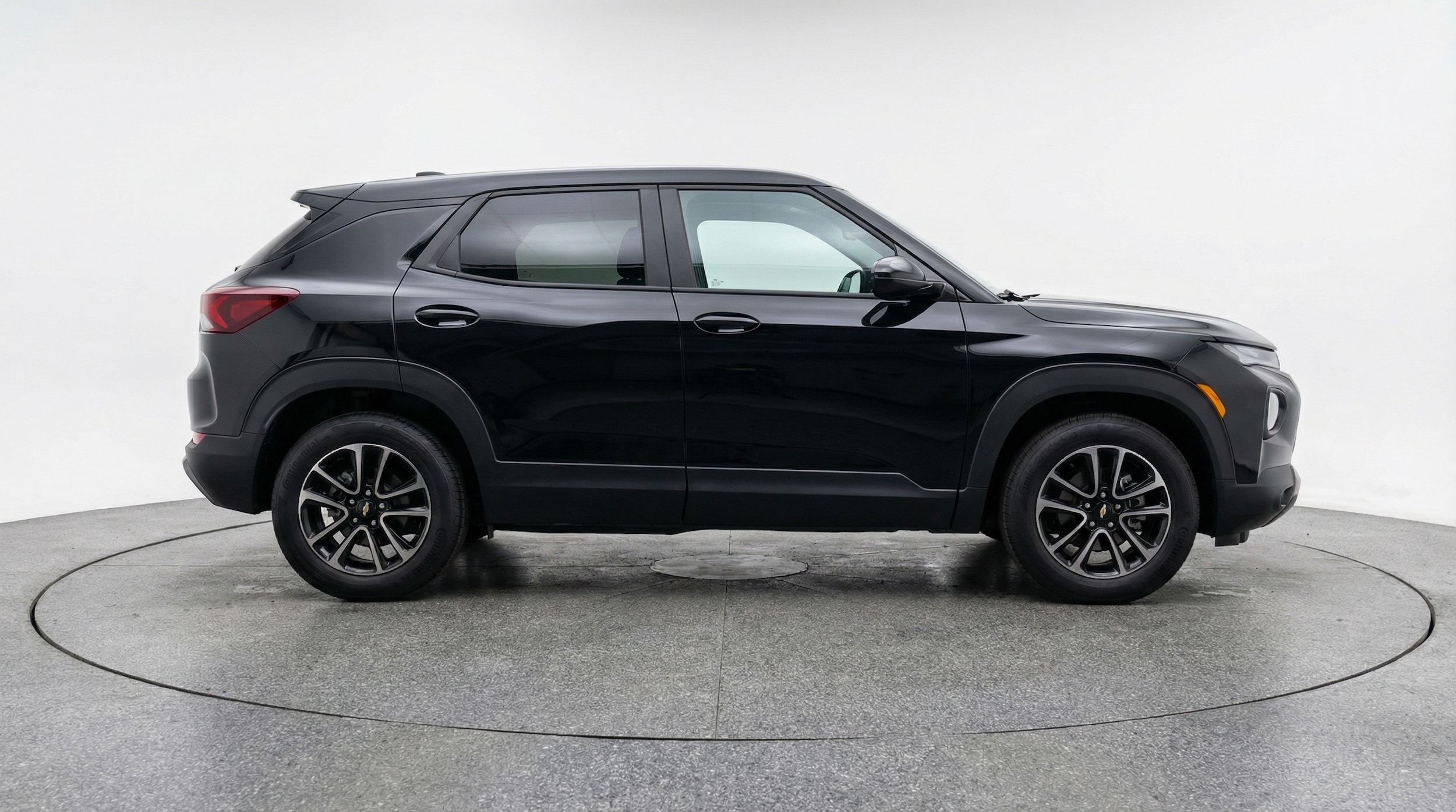 Thumbnail: 2025 Chevrolet TrailBlazer - 8