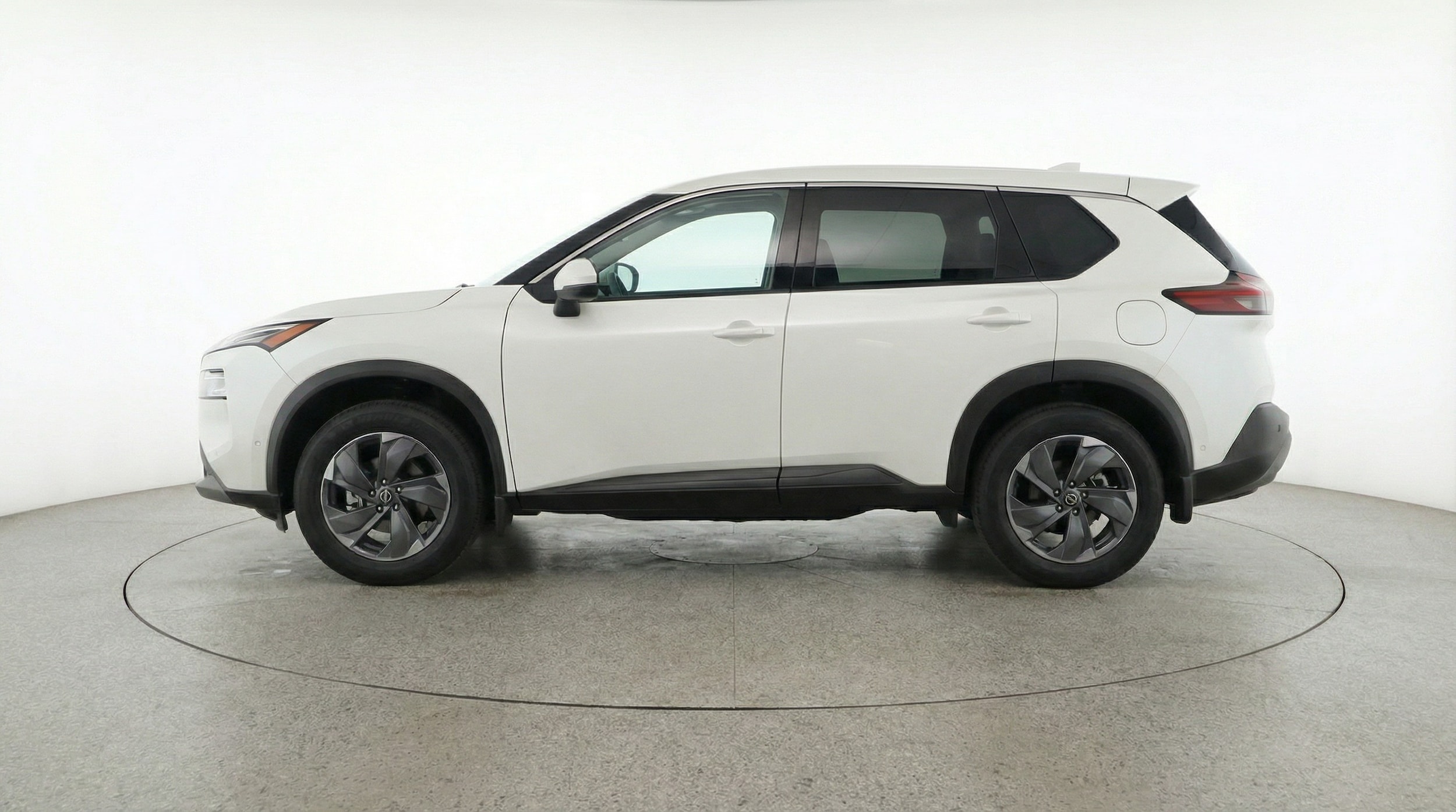 Thumbnail: 2025 Nissan Rogue - 4