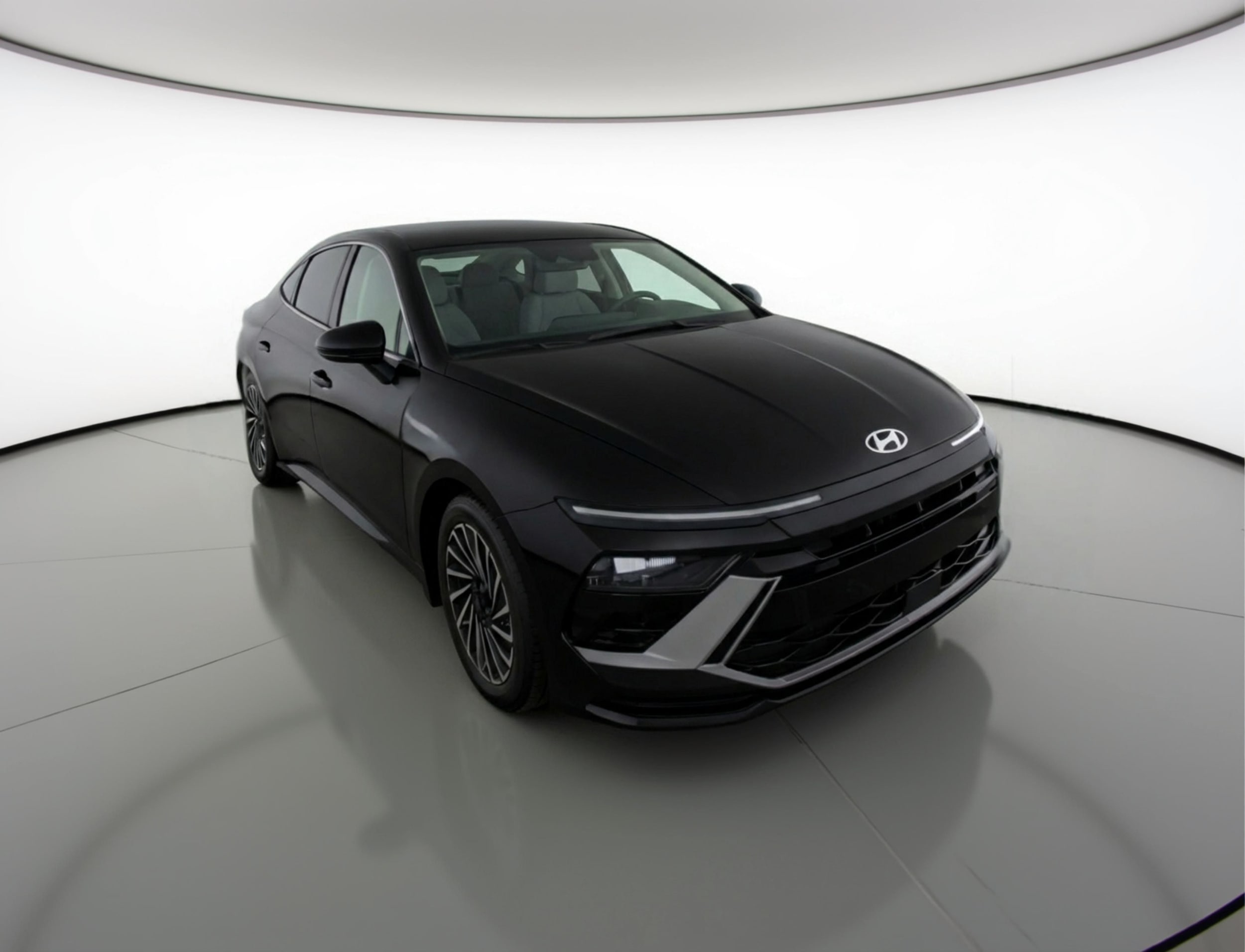 Thumbnail: 2025 Hyundai Sonata - 1