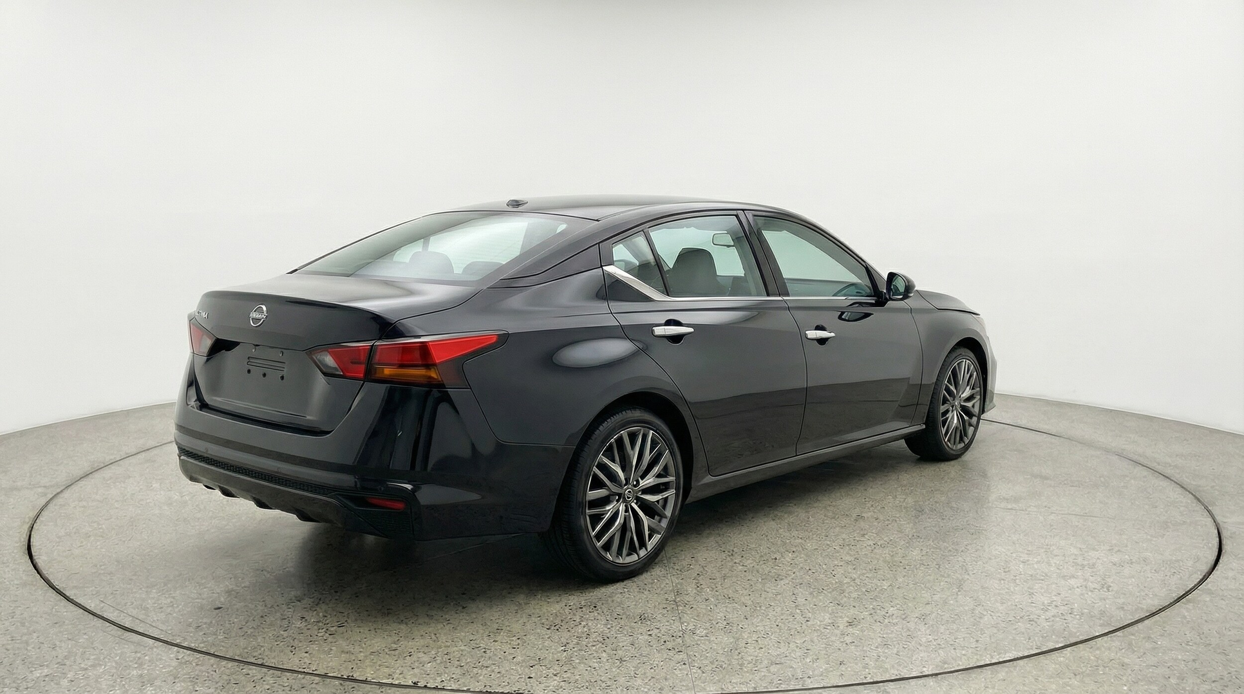 Thumbnail: 2025 Nissan Altima - 7