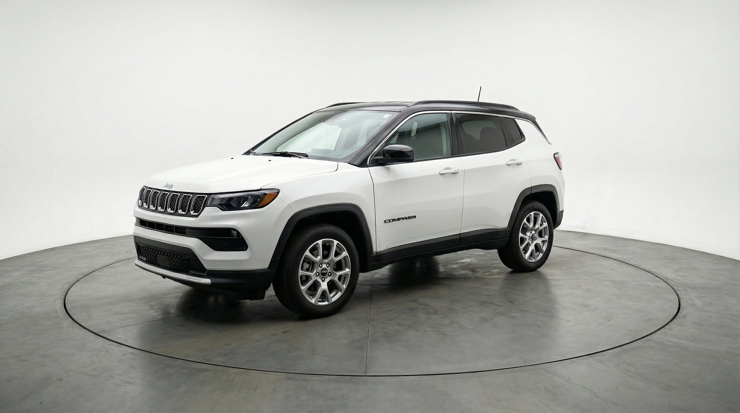 Thumbnail: 2025 Jeep Compass - 3