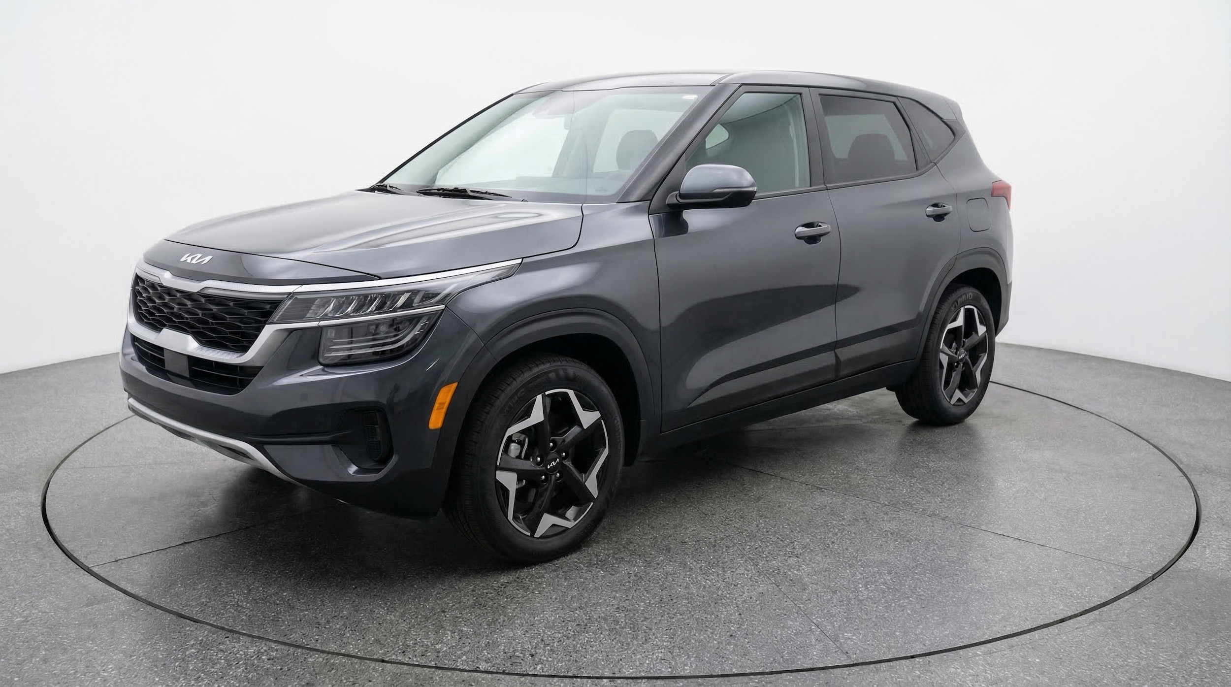 Thumbnail: 2025 Kia Seltos - 3