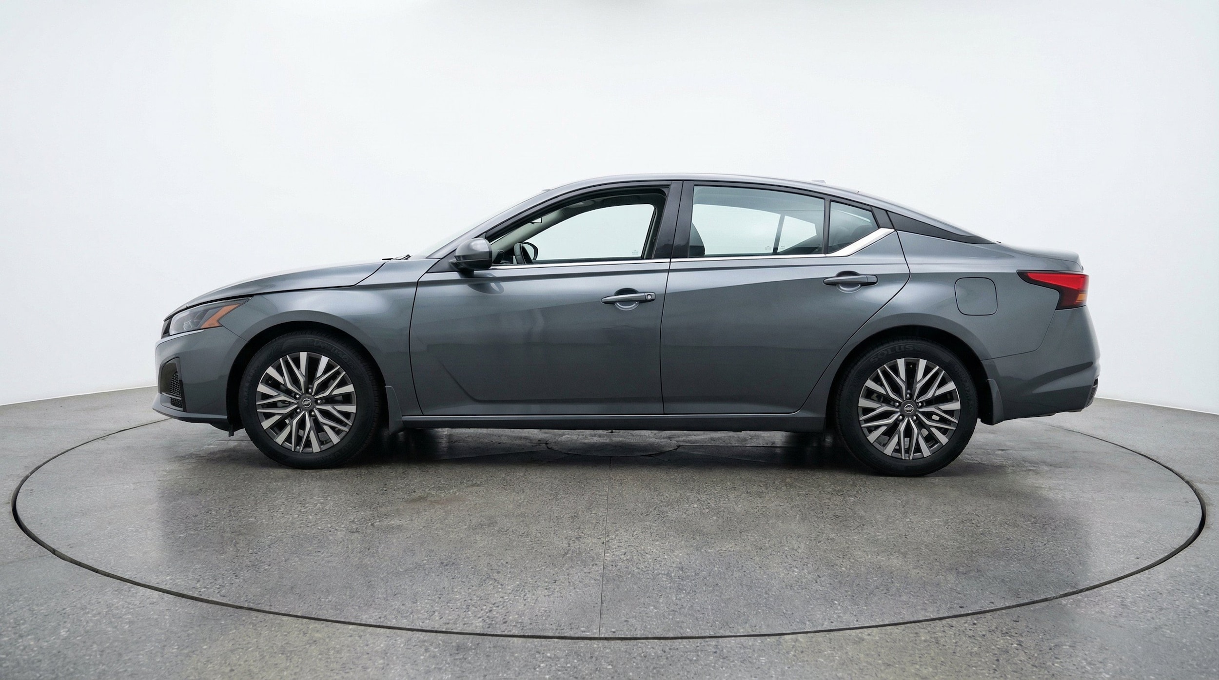 Thumbnail: 2026 Nissan Altima - 5