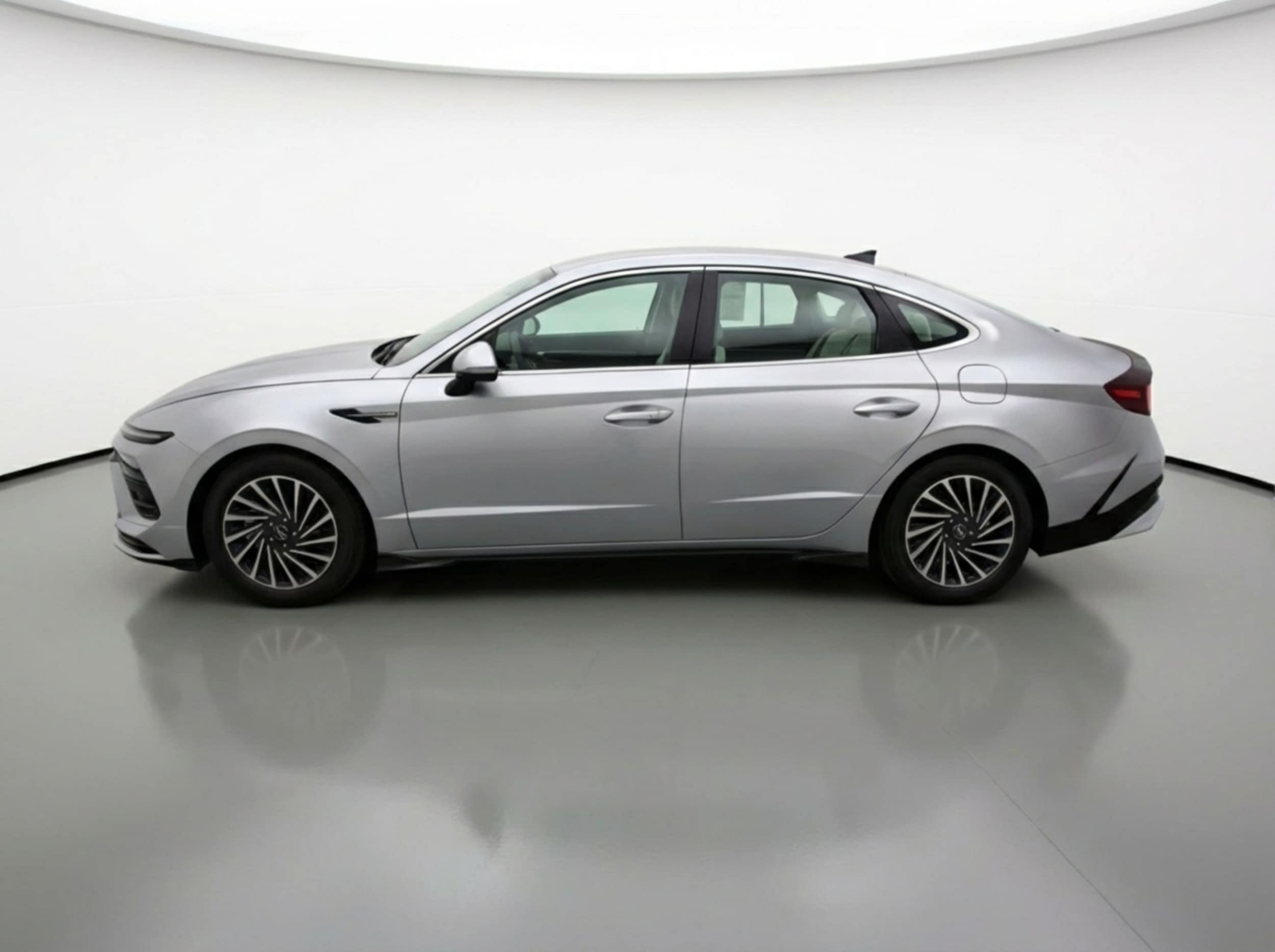 Thumbnail: 2025 Hyundai Sonata - 4