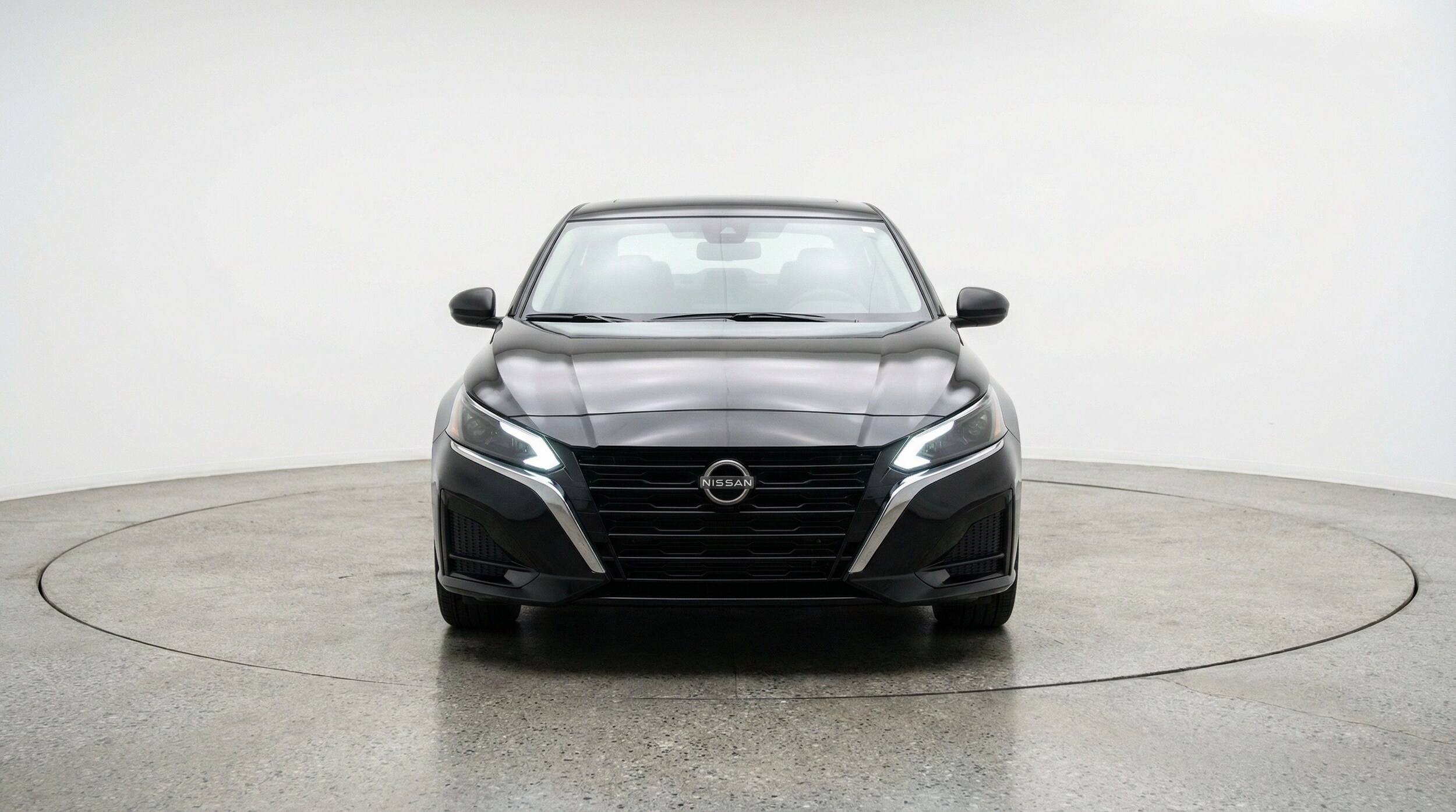 Thumbnail: 2025 Nissan Altima - 2