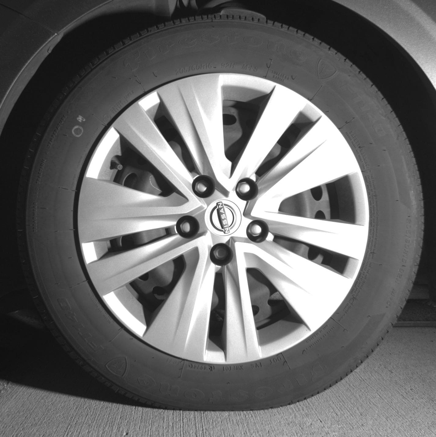 Thumbnail: 2025 Nissan Sentra - 9