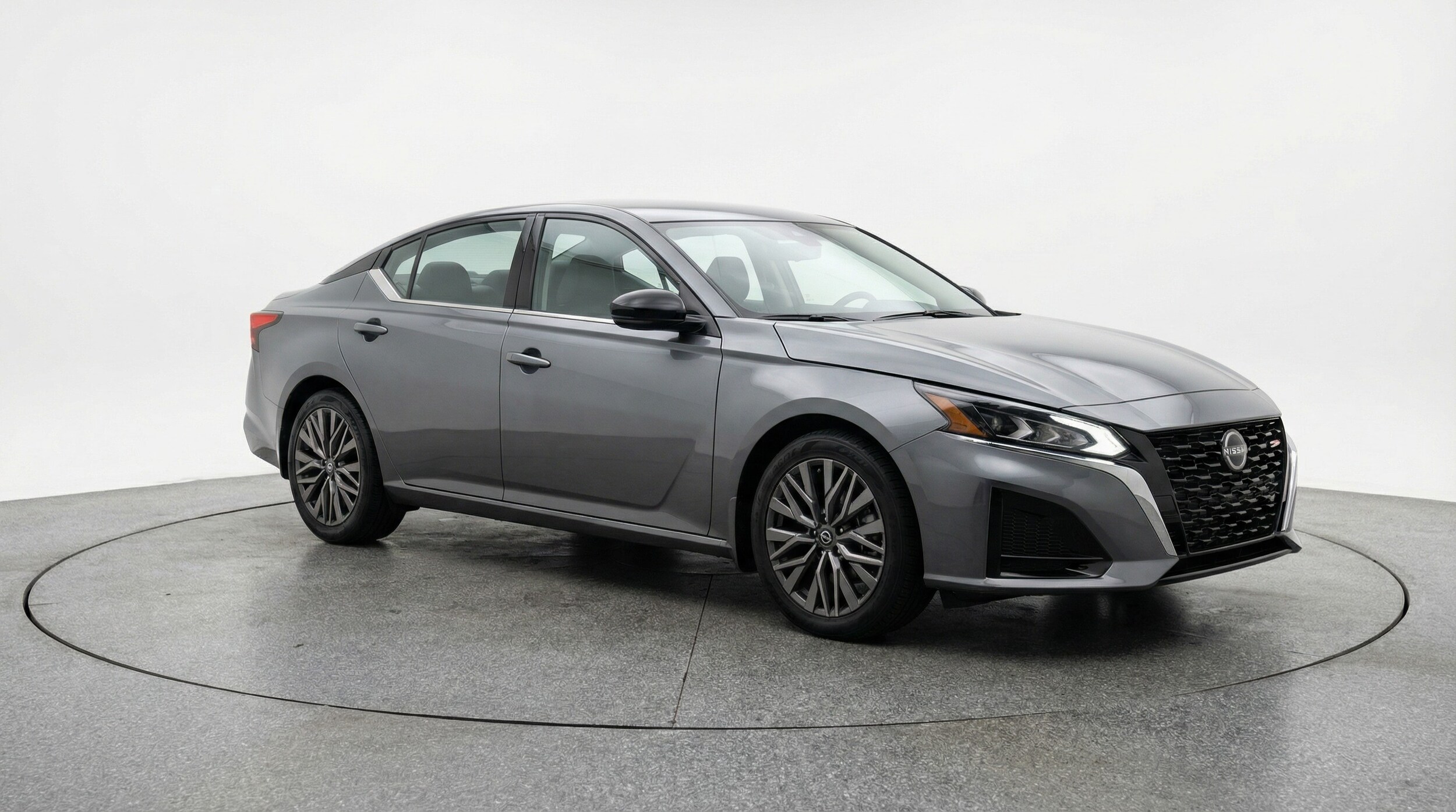 Thumbnail: 2025 Nissan Altima - 1