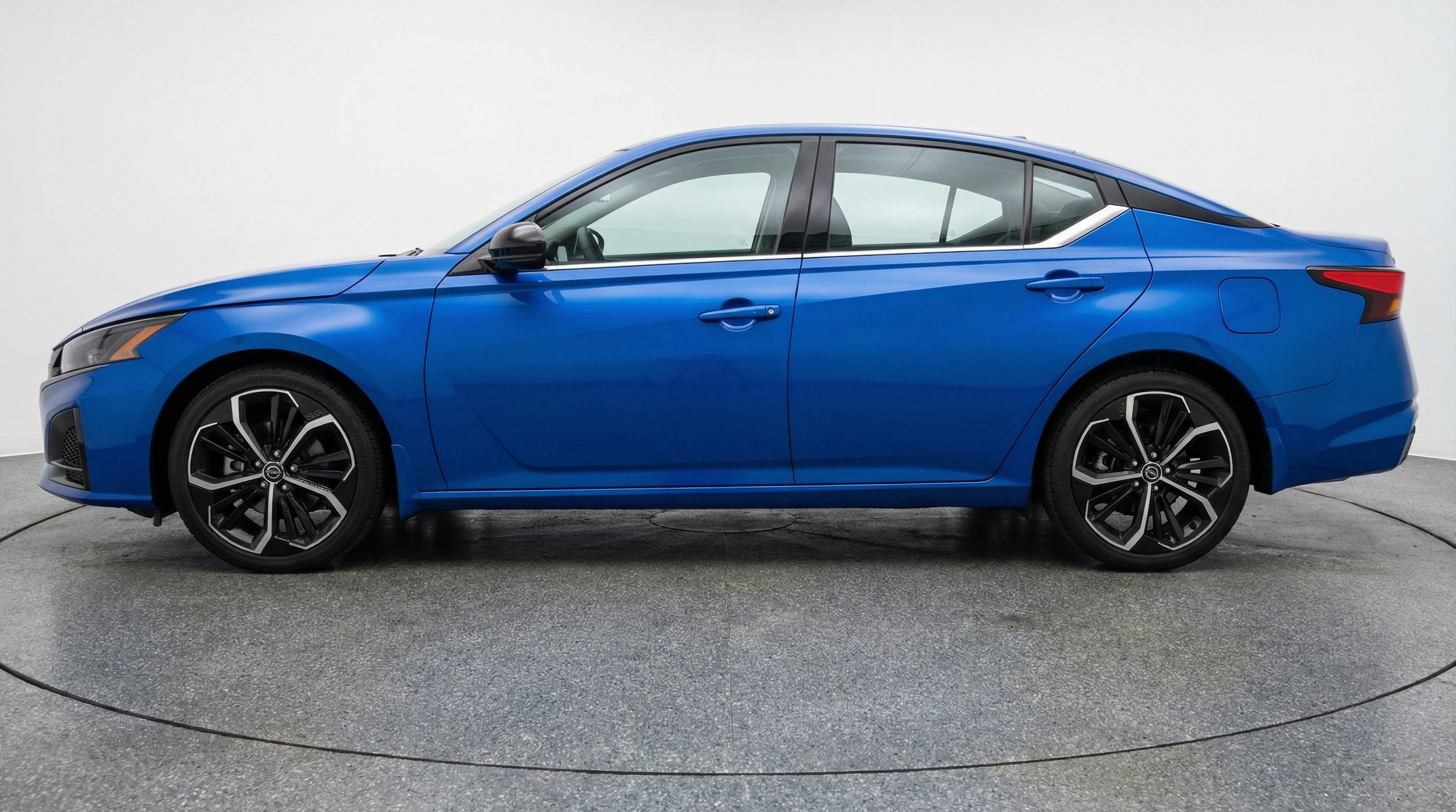 Thumbnail: 2025 Nissan Altima - 4