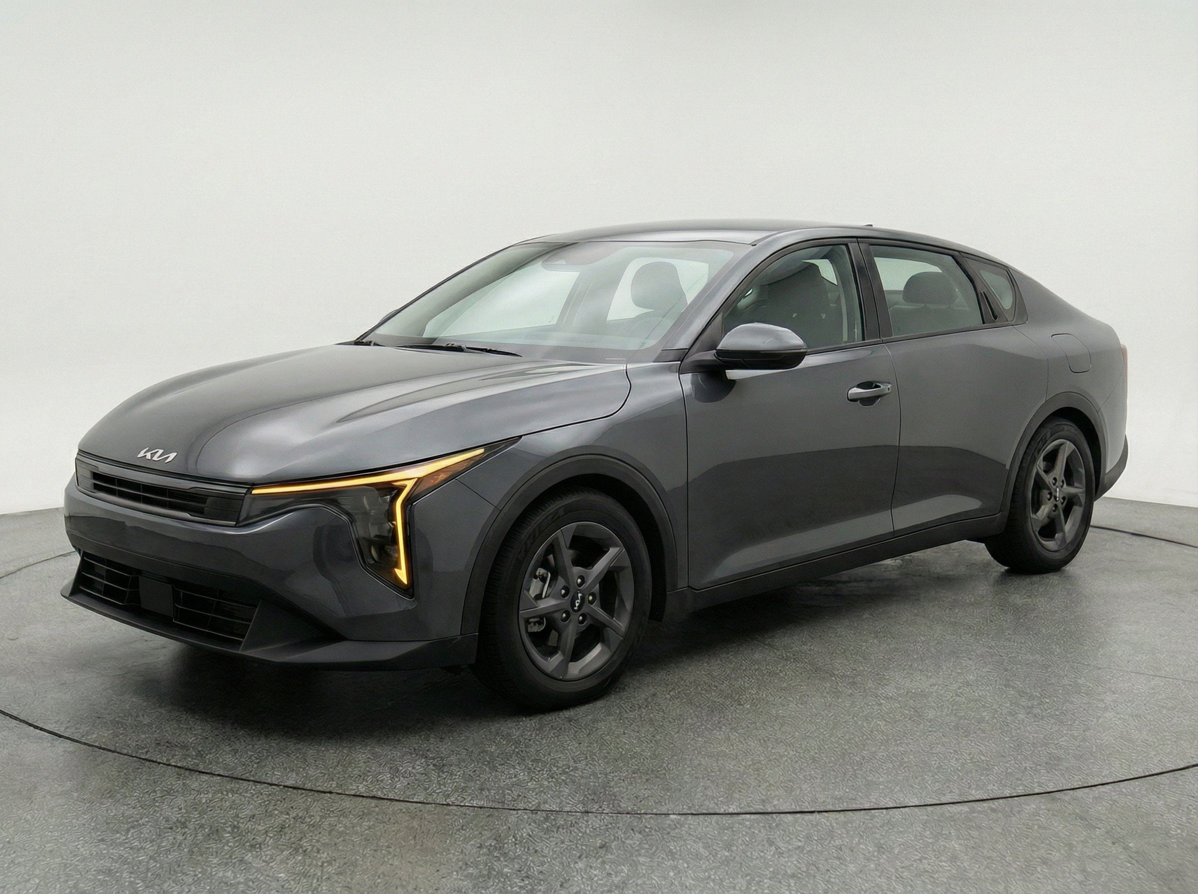 Thumbnail: 2025 Kia K4 - 3