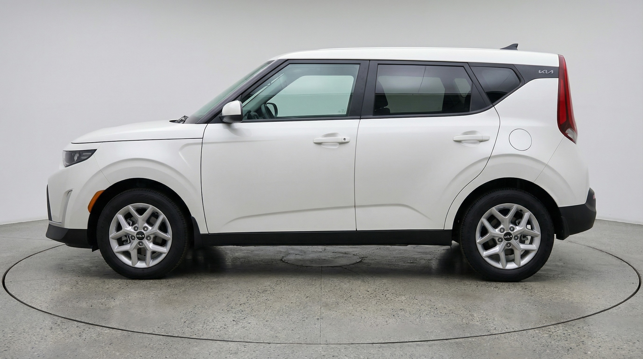 Thumbnail: 2025 Kia Soul - 4