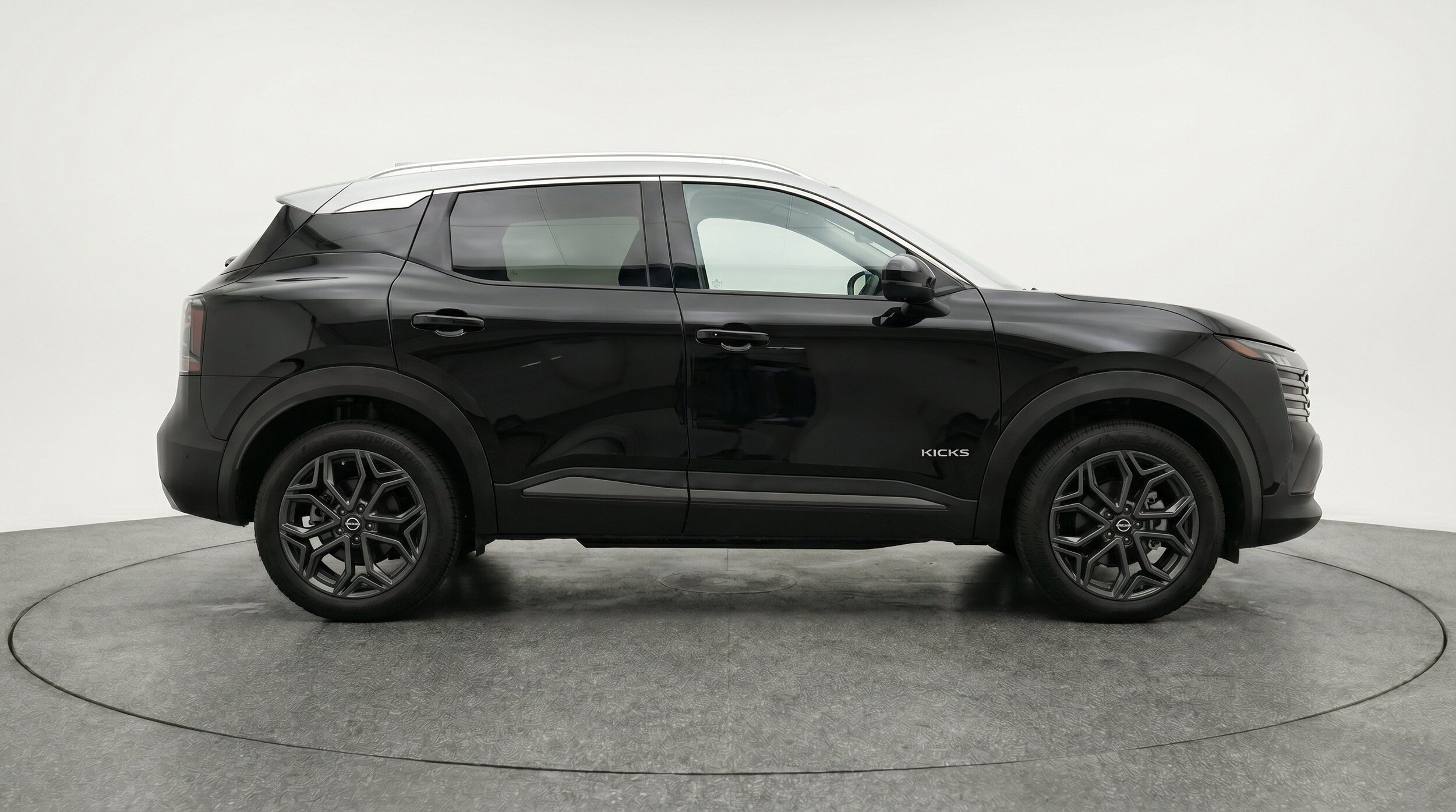 Thumbnail: 2026 Nissan Kicks - 11