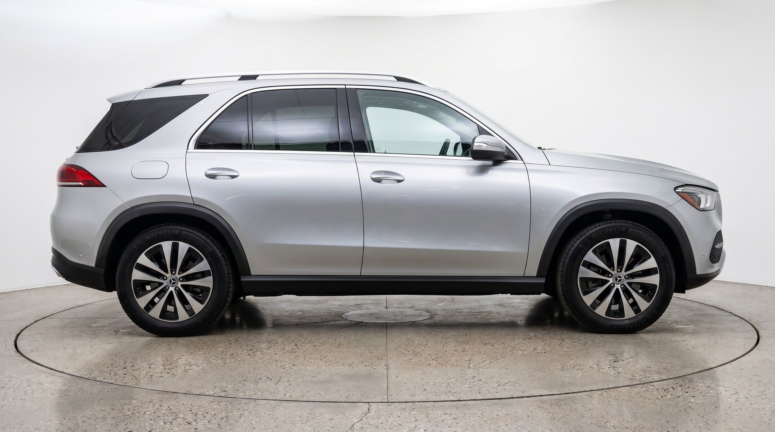 Thumbnail: 2026 Mercedes-Benz GLE - 11