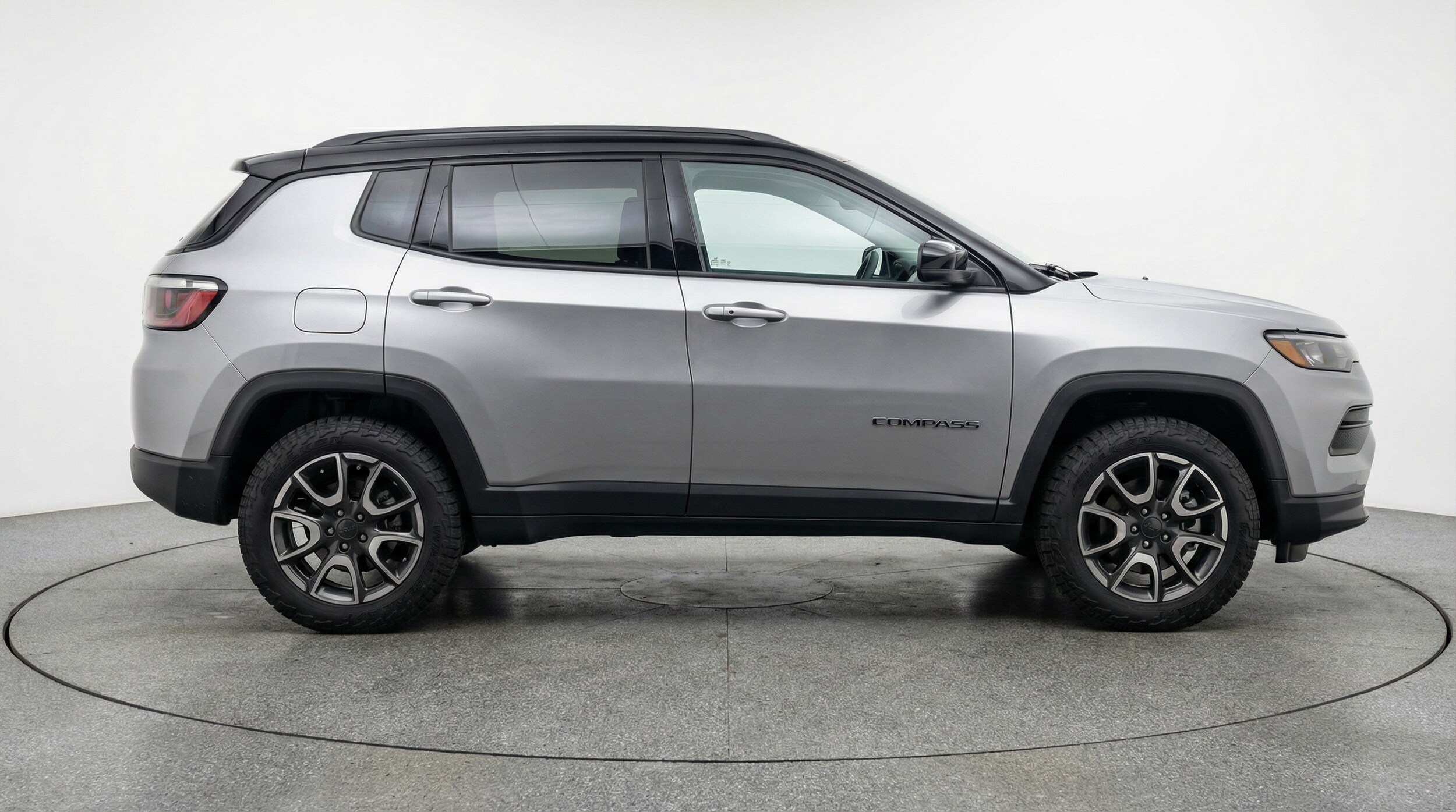 Thumbnail: 2025 Jeep Compass - 8