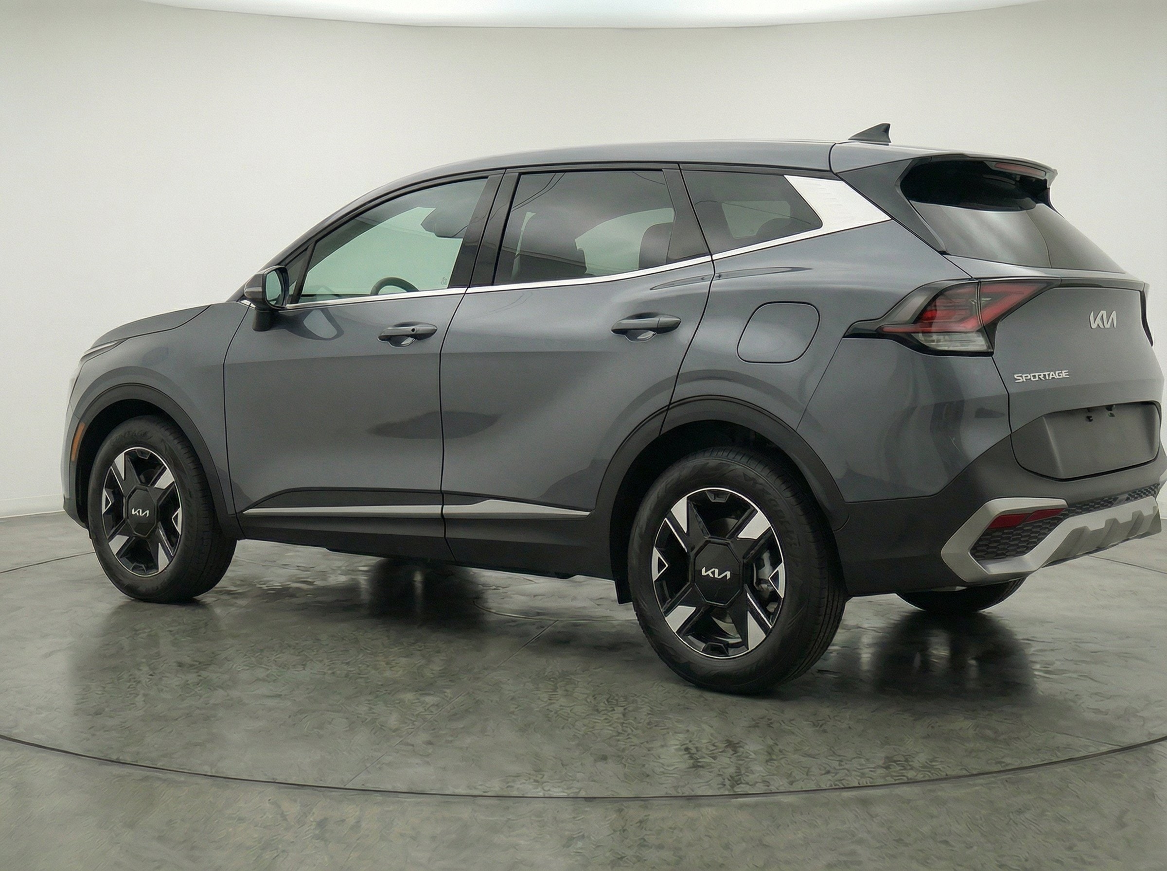 Thumbnail: 2026 Kia Sportage - 6