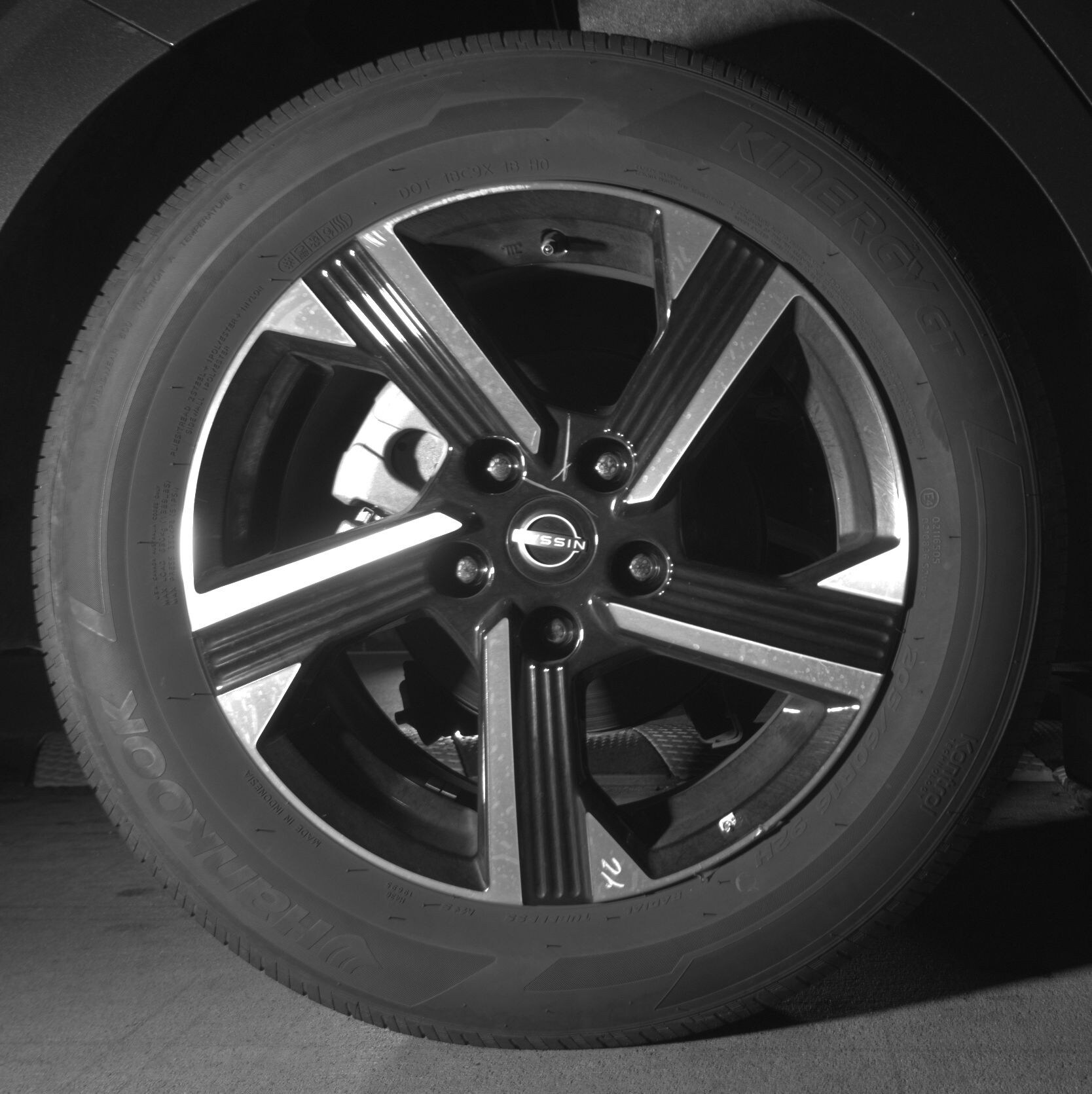 Thumbnail: 2025 Nissan Sentra - 12