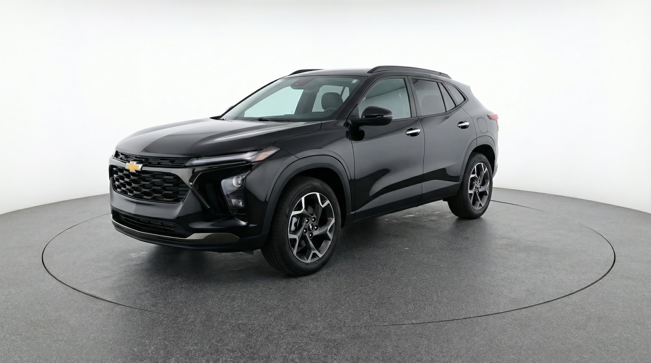 Thumbnail: 2025 Chevrolet Trax - 3