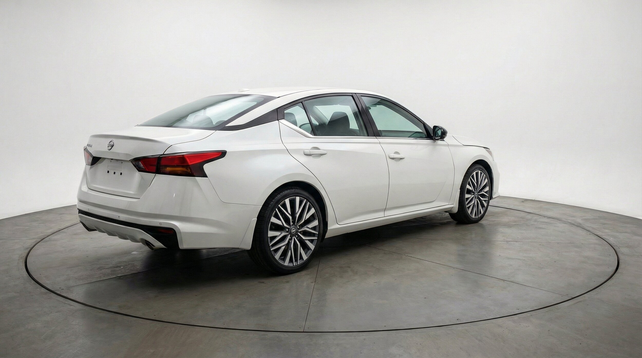 Thumbnail: 2026 Nissan Altima - 9