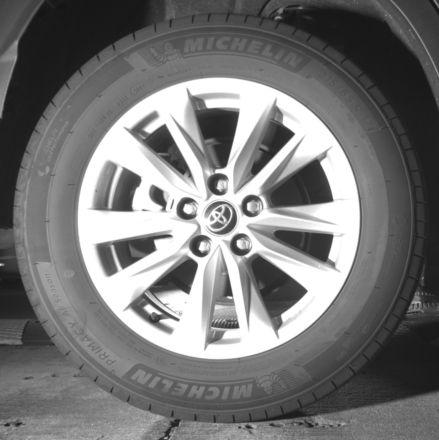 Thumbnail: 2025 Toyota Corolla Cross - 12