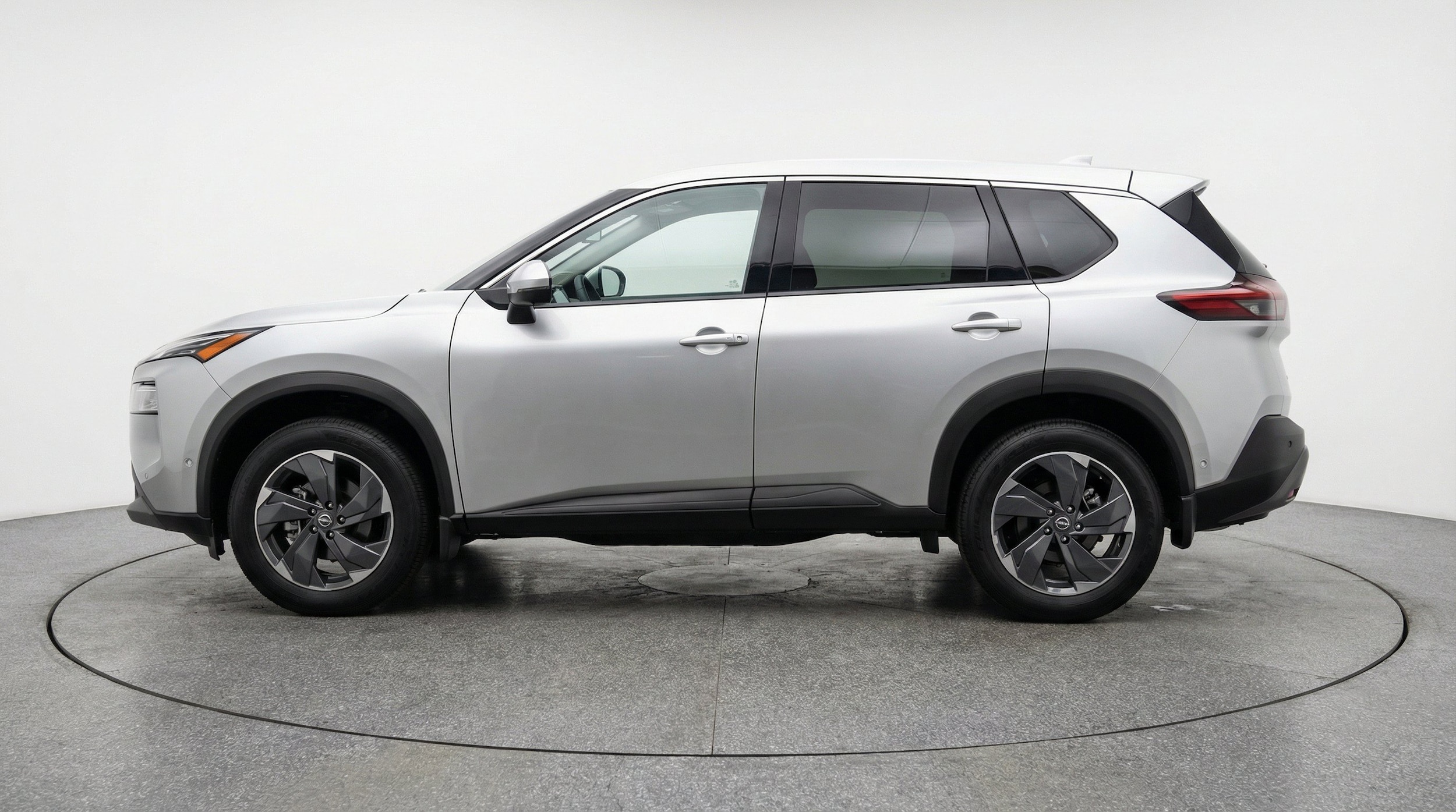 Thumbnail: 2025 Nissan Rogue - 5