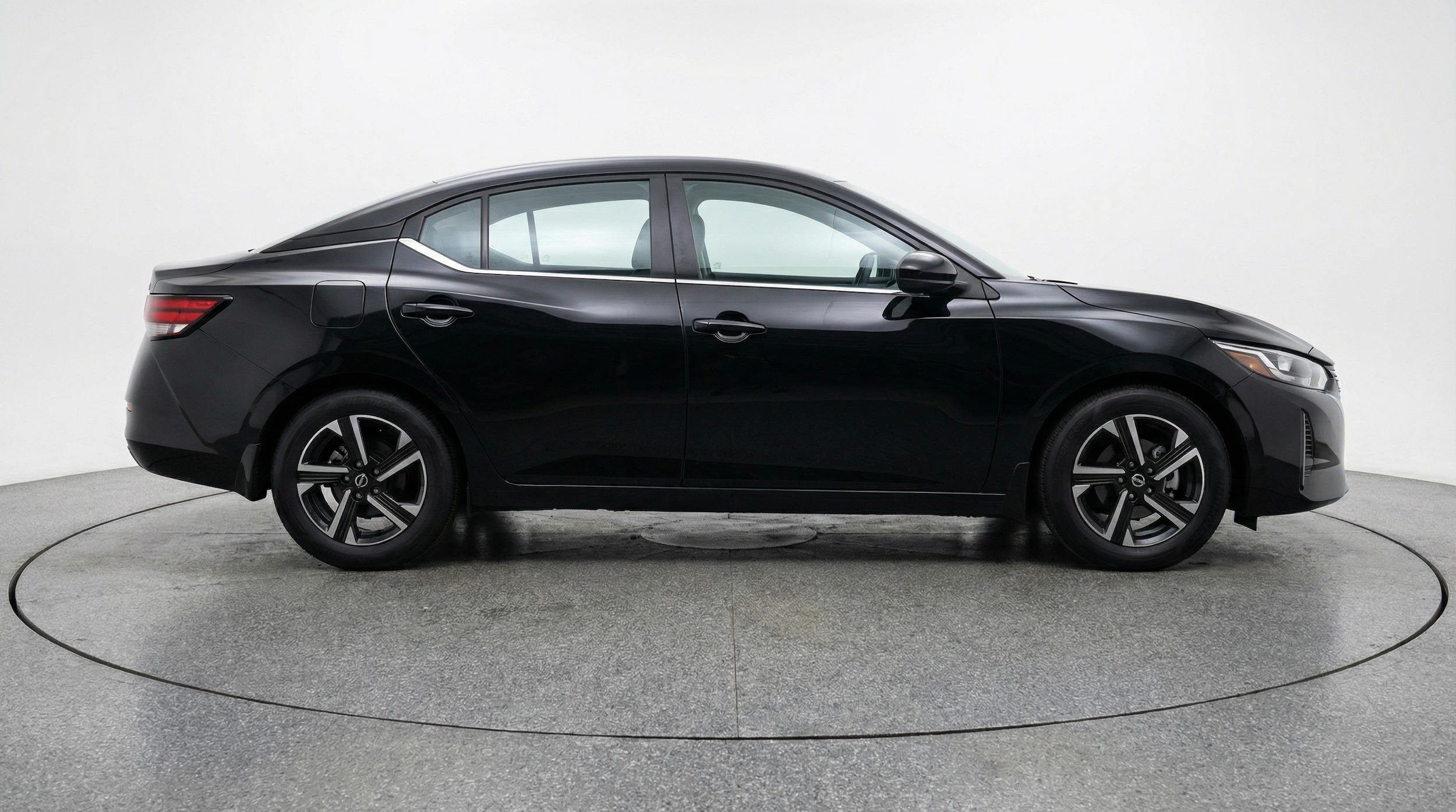 Thumbnail: 2025 Nissan Sentra - 8