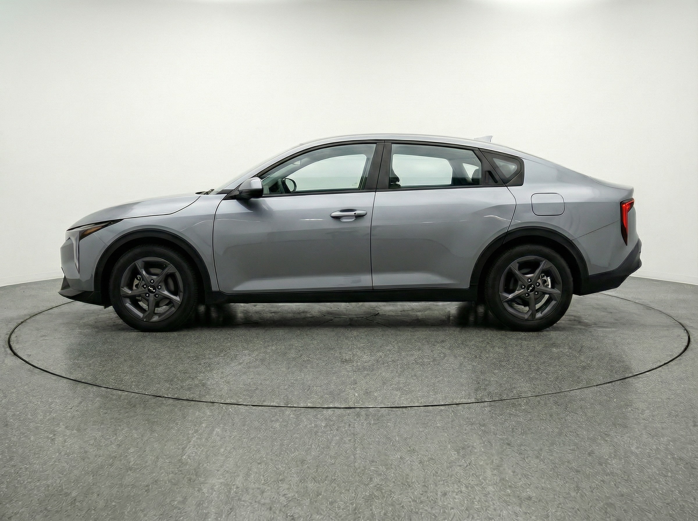 Thumbnail: 2025 Kia K4 - 4