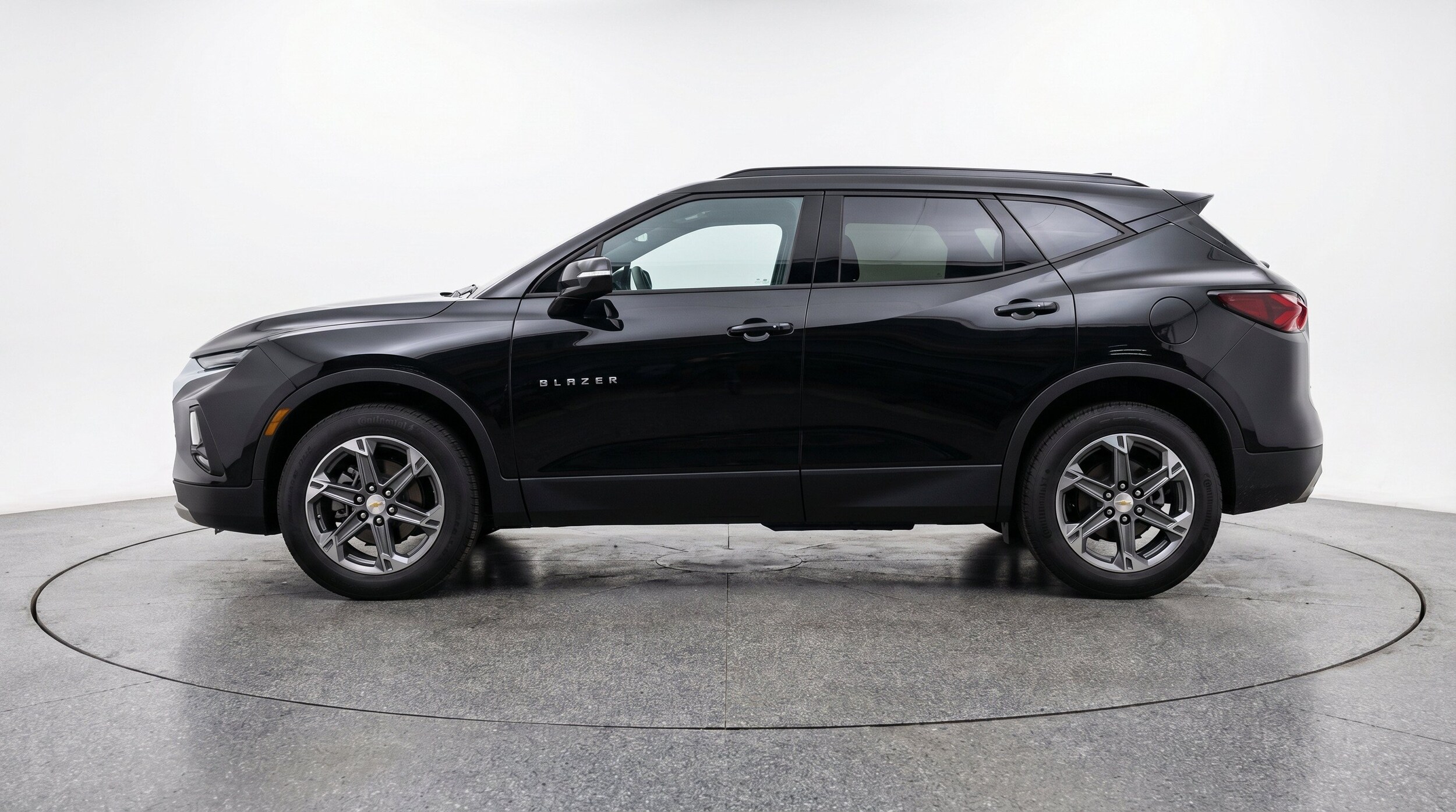 Thumbnail: 2025 Chevrolet Blazer - 5