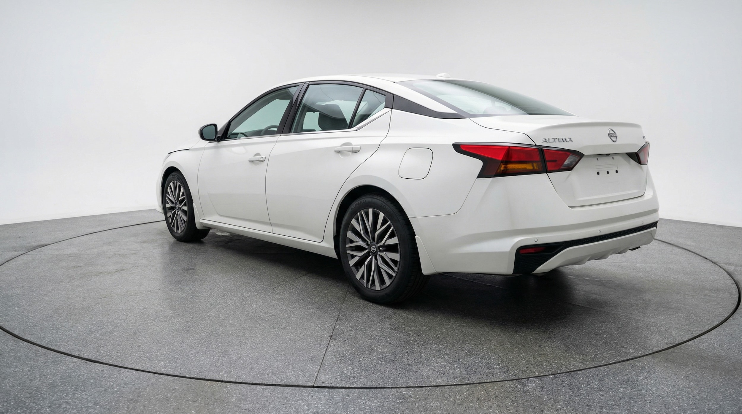 Thumbnail: 2025 Nissan Altima - 5