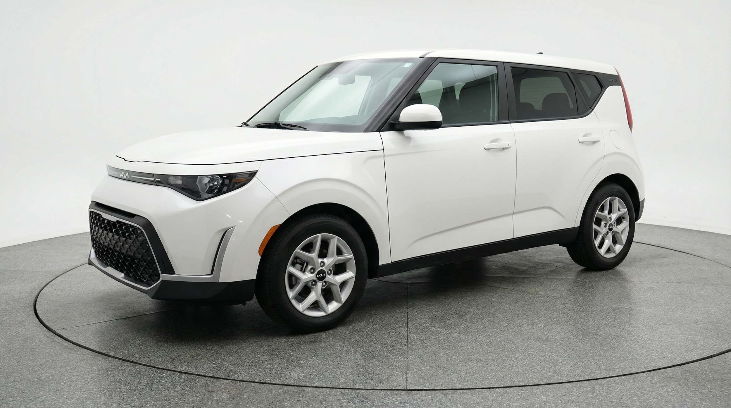 Thumbnail: 2025 Kia Soul - 3