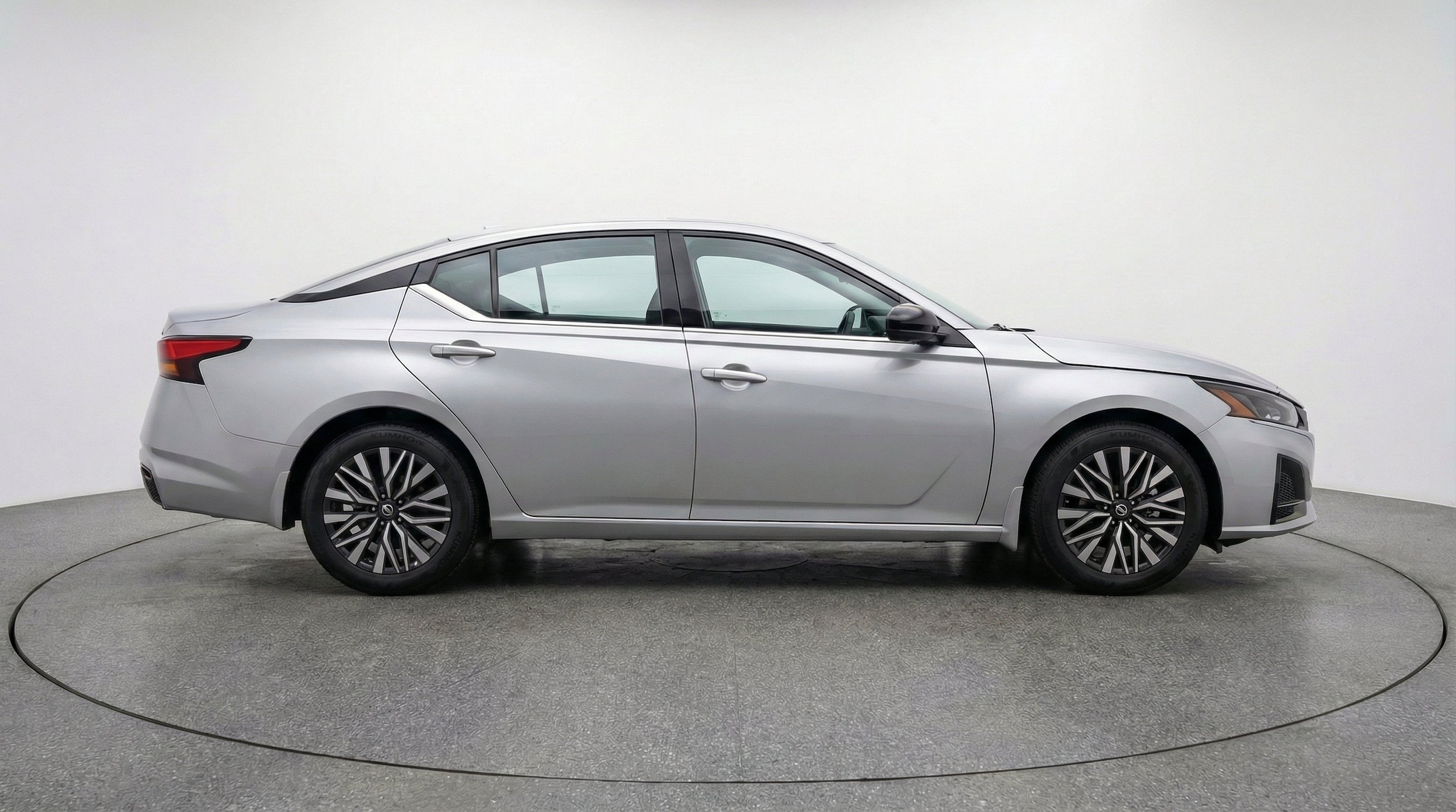 Thumbnail: 2026 Nissan Altima - 10