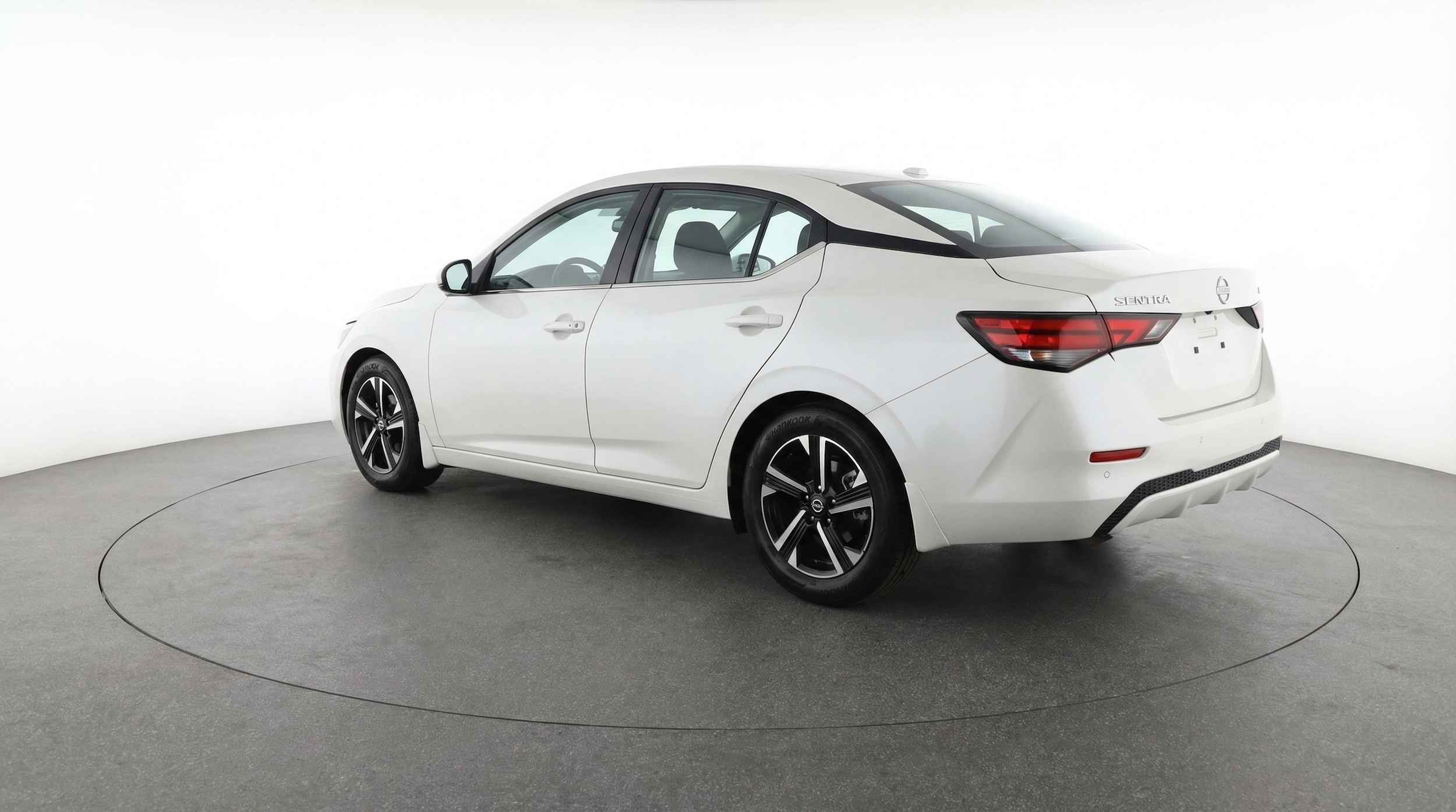 Thumbnail: 2025 Nissan Sentra - 5